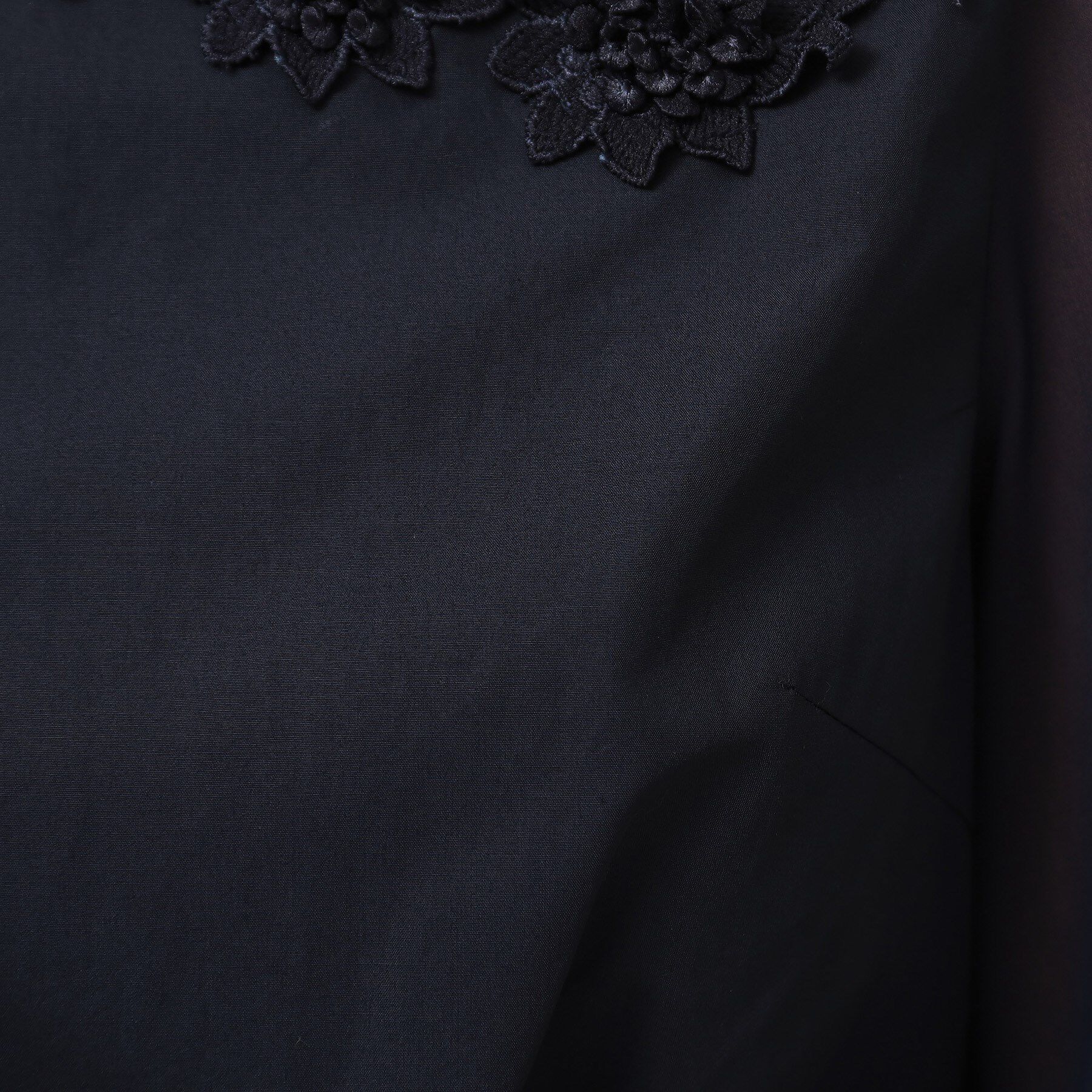 SunaUna「【フラワーモチーフ付き／袖シフォン】肘下丈ブラウス」|シャツ・ブラウス|