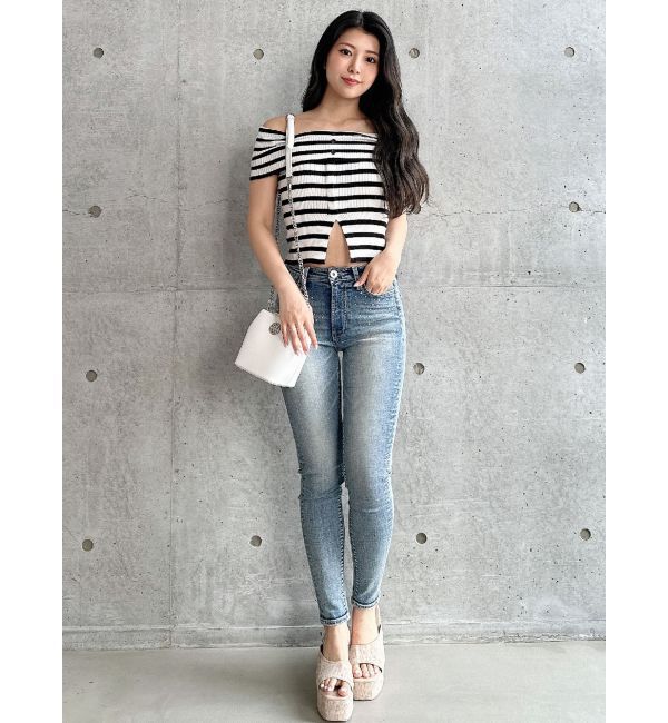 GYDA「ミドルウエストcross point bijou スキニーデニムパンツ」|デニム|