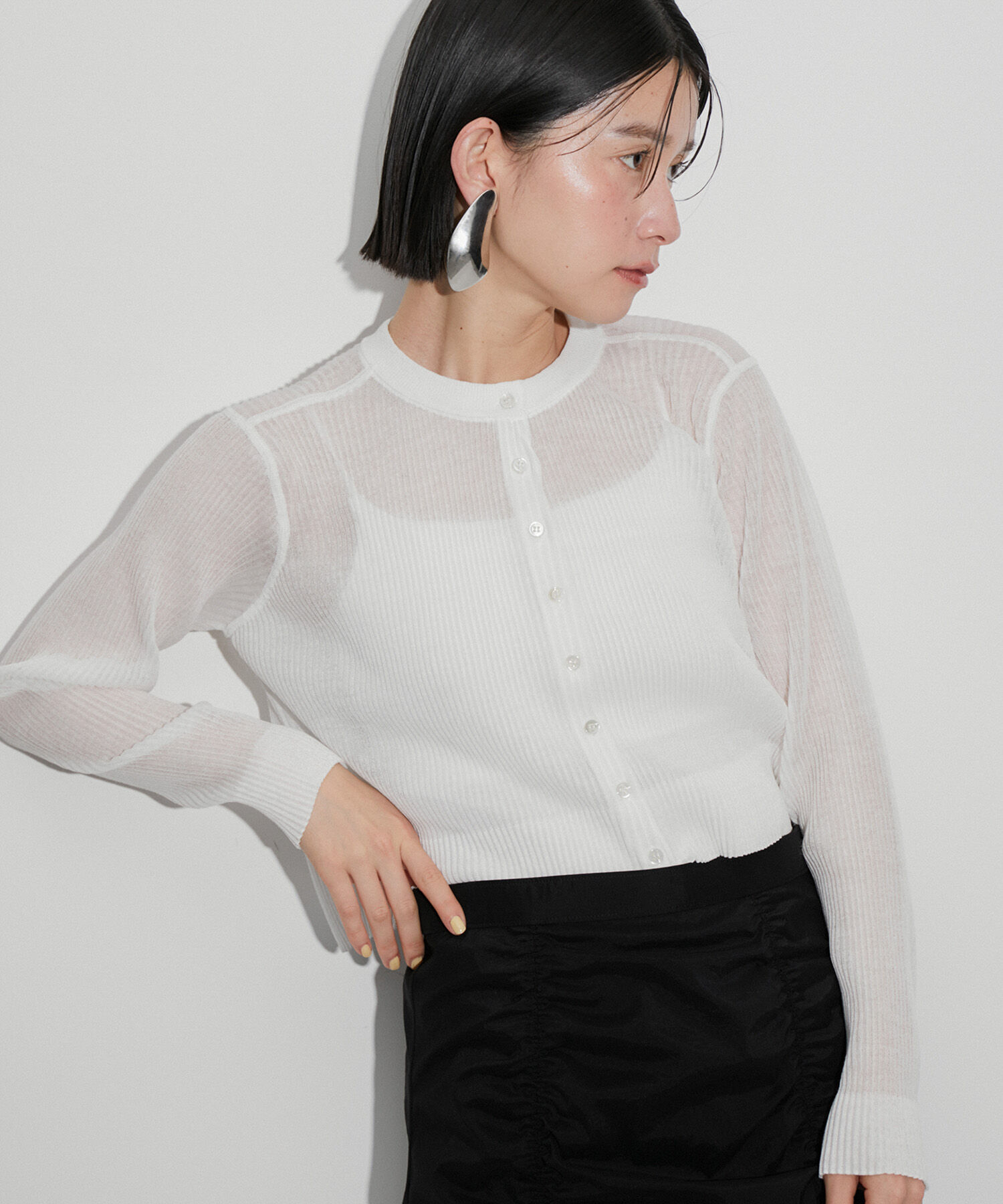 ADAM ET ROPE'「【洗える】シアープリーツカーディガン」|カーディガン|ホワイト(10)