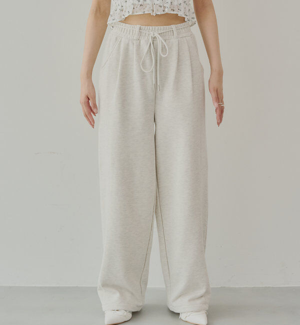  「カーブデザインドロストスウェットパンツ」|チノ|