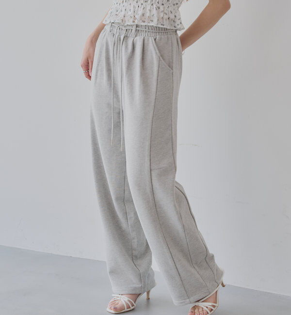  「カーブデザインドロストスウェットパンツ」|チノ|