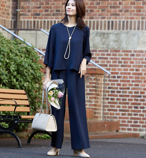 abahouse mavie「【販売店舗限定！上下２点セット】フレアブラウス&times;ワイドパンツセットアップ」|ワンピース|ネイビー