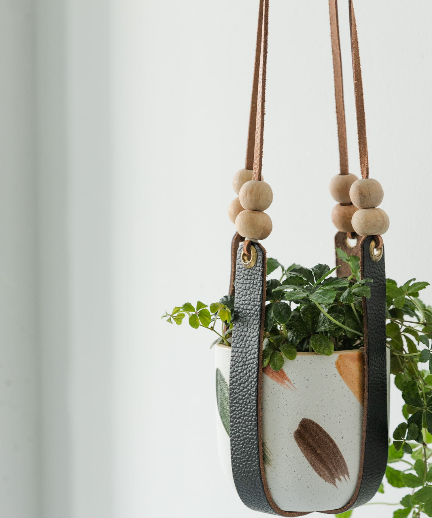 URBAN RESEARCH DOORS「FARM　レザーマクラメハンガー WB」|フィギュア・ホビー|