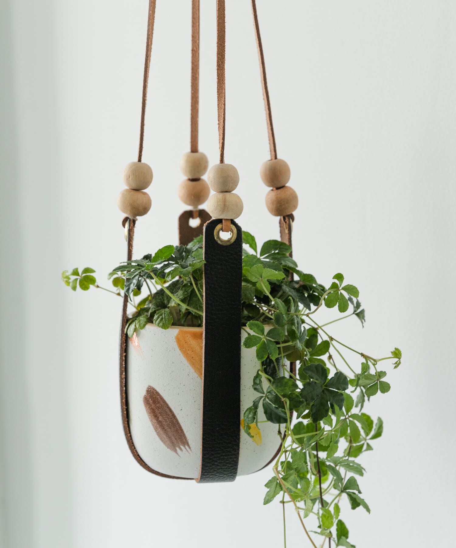 URBAN RESEARCH DOORS「FARM　レザーマクラメハンガー WB」|フィギュア・ホビー|