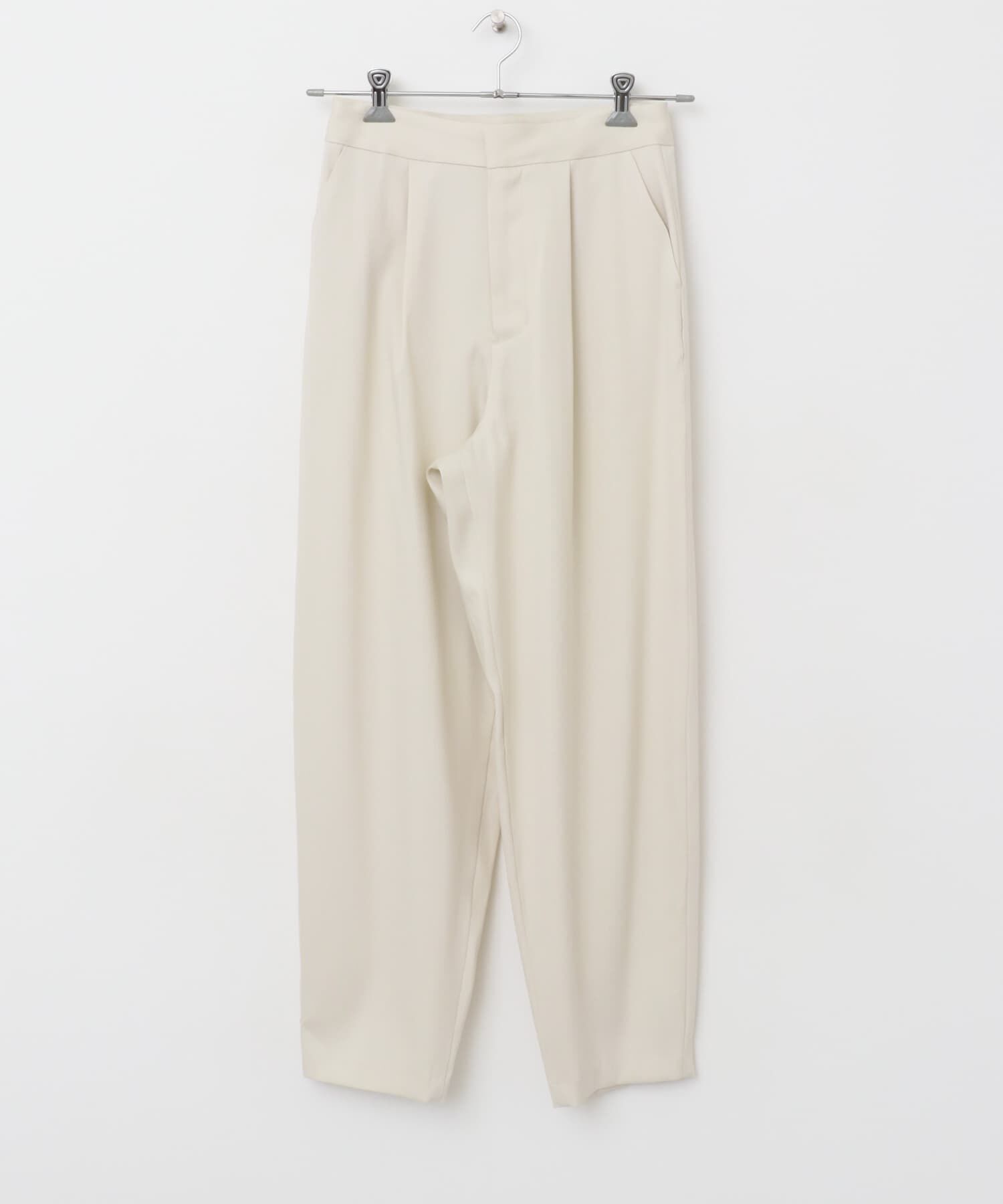 URBAN RESEARCH ROSSO「F by ROSSO　サテンストレッチカーブフォルムパンツ」|その他|