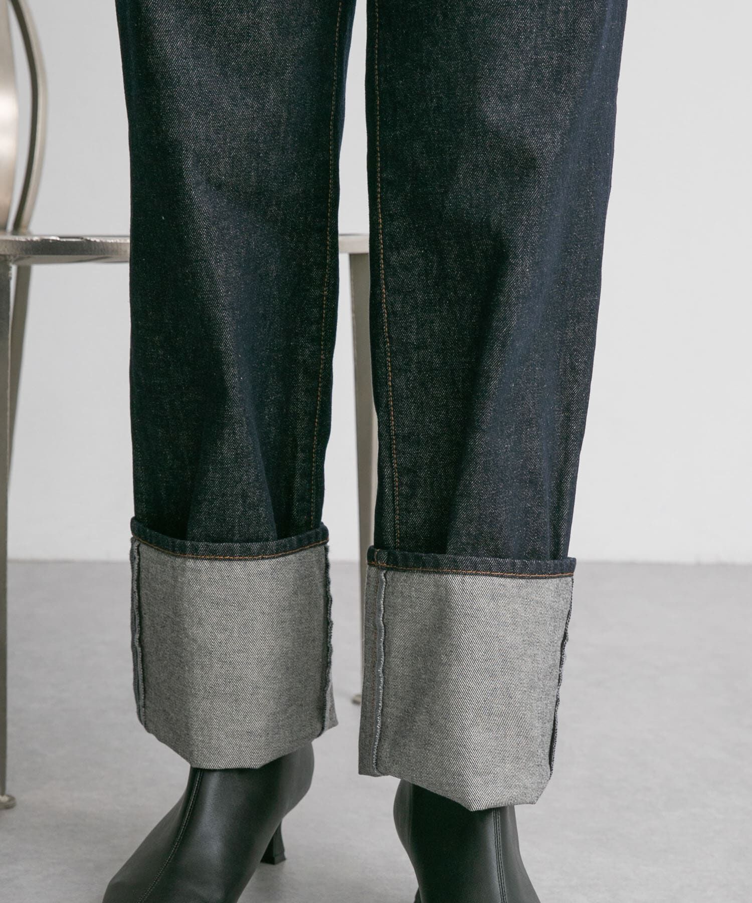  「ターンアップストレートデニム」|デニム|