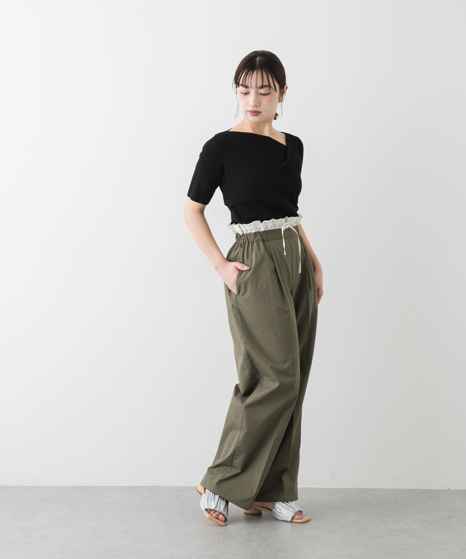 SENSE OF PLACE by URBAN RESEARCH「『一部WEB限定カラー』アシメネックハーフスリーブセーター」|ニット・セーター|