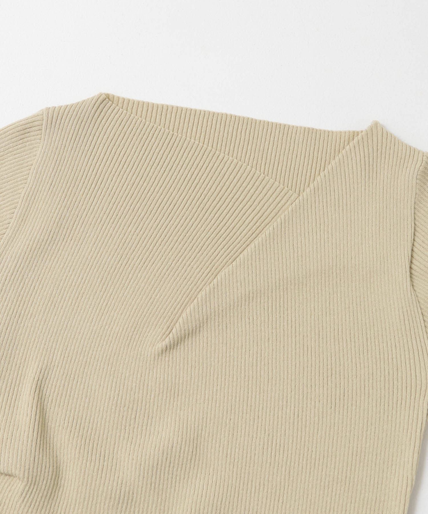 SENSE OF PLACE by URBAN RESEARCH「『一部WEB限定カラー』アシメネックハーフスリーブセーター」|ニット・セーター|