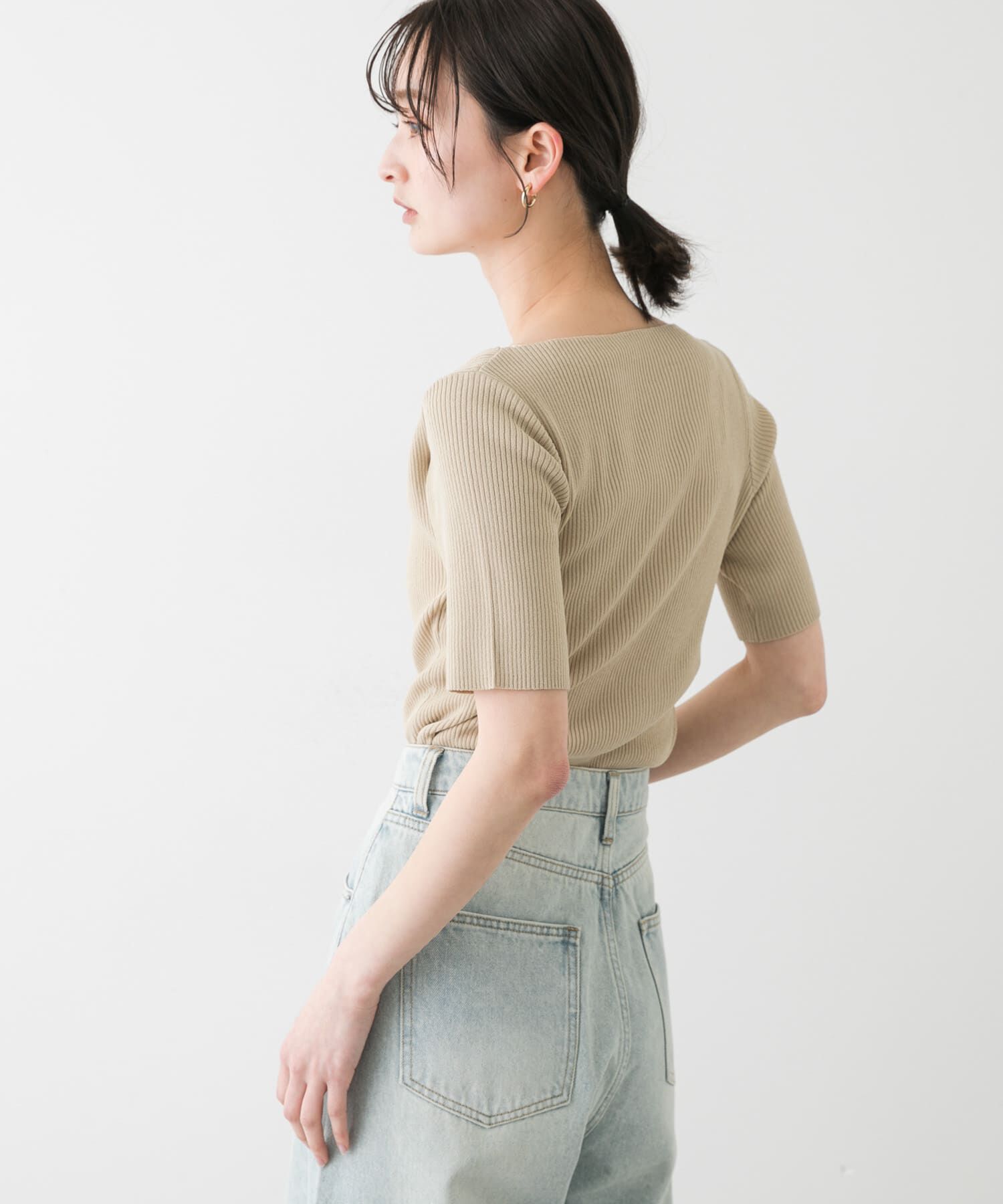 SENSE OF PLACE by URBAN RESEARCH「『一部WEB限定カラー』アシメネックハーフスリーブセーター」|ニット・セーター|