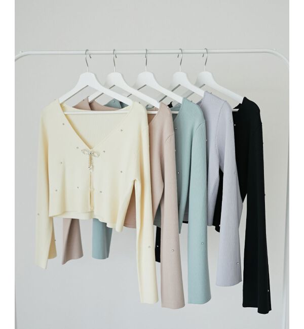 MAJESTICLEGON「リボンブローチセットビジューカーデ」|カーディガン|アイボリー