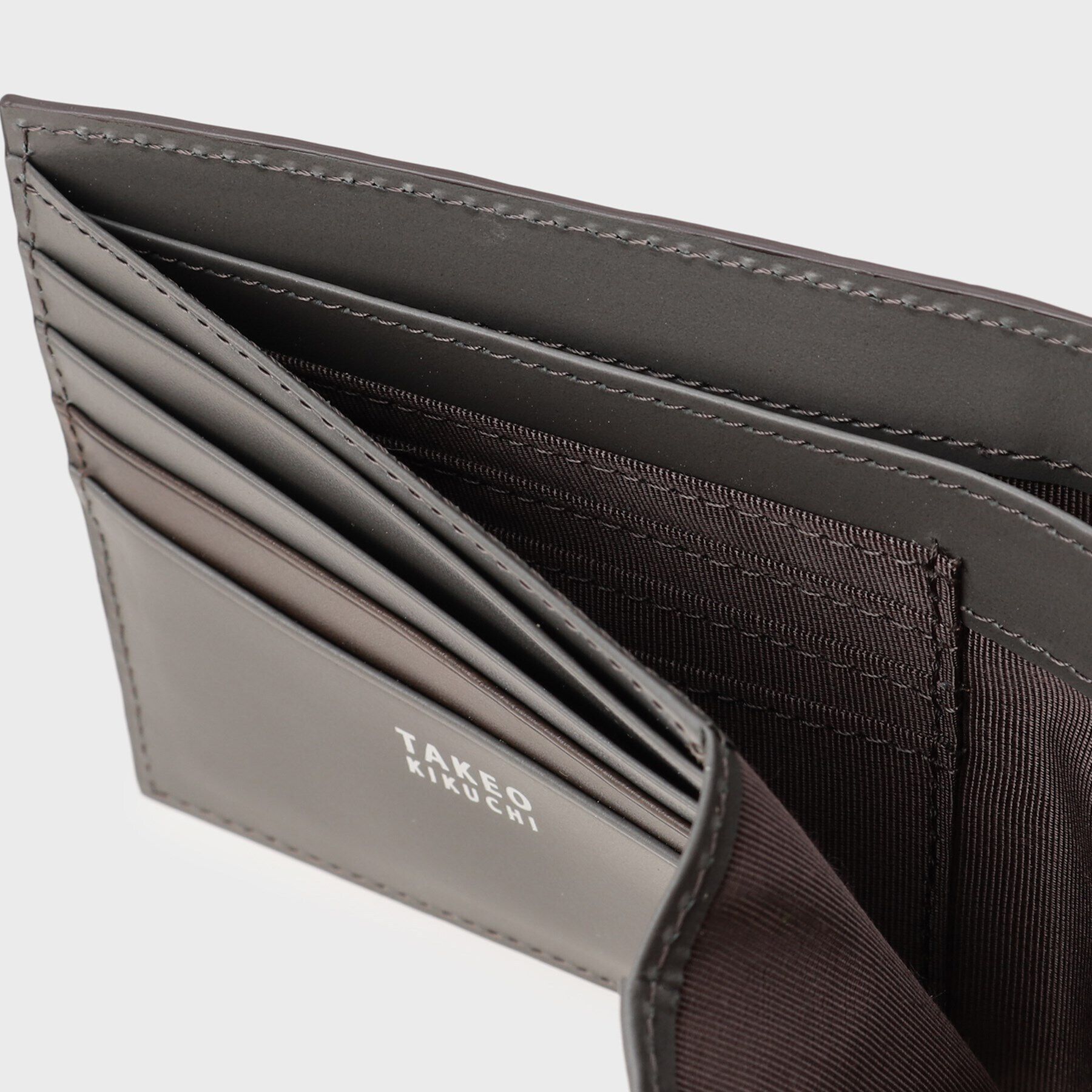 TAKEO KIKUCHI「【NEW レザーリップルシリーズ】バイフォールド　ウォレット」|財布|