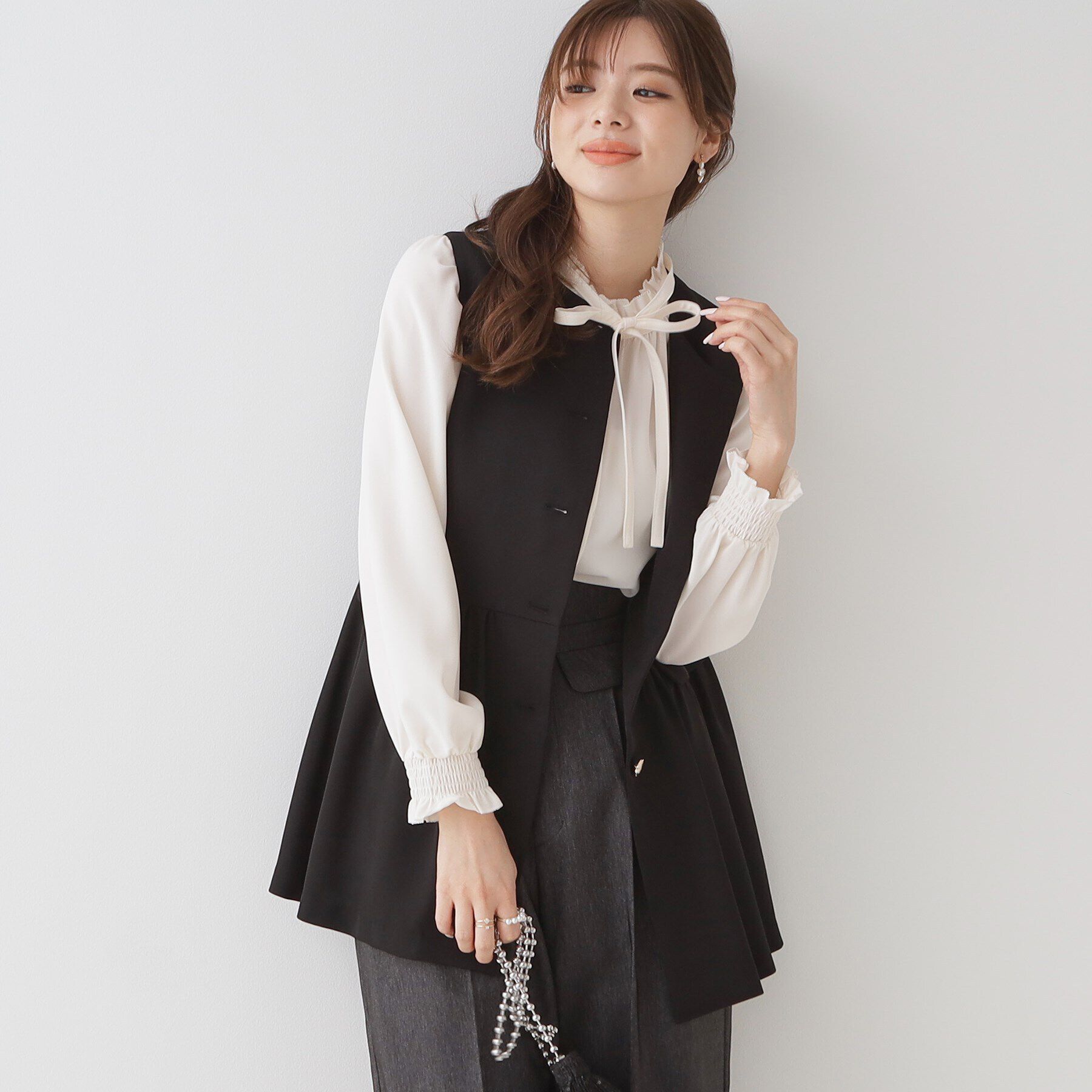 Couture broach「【大人フェミニン・体型カバー】ペプラムジレ」|ベスト・ジレ|