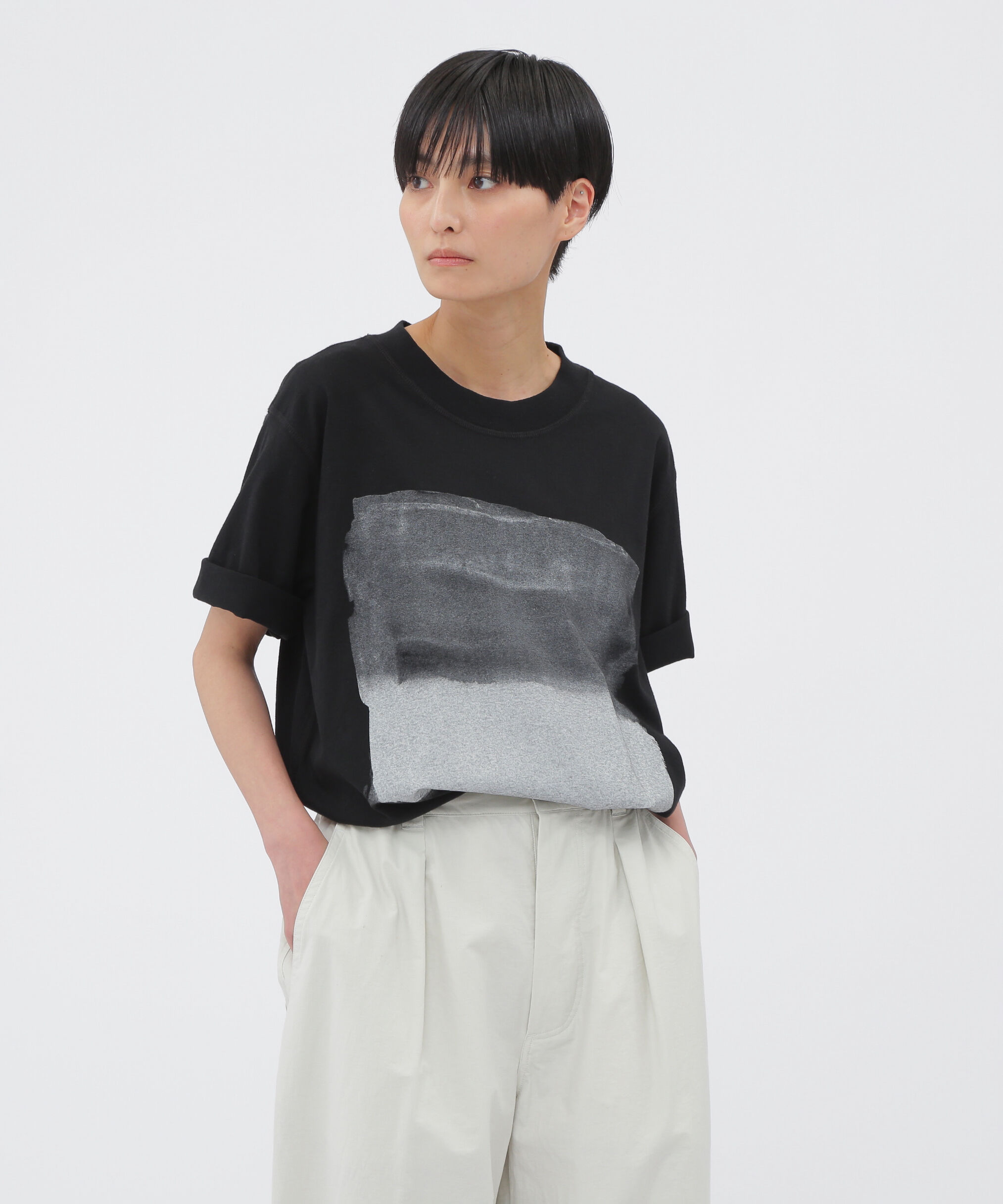 MHL.「LIGHT COTTON JERSEY TOP」|Tシャツ・カットソー|BLACK