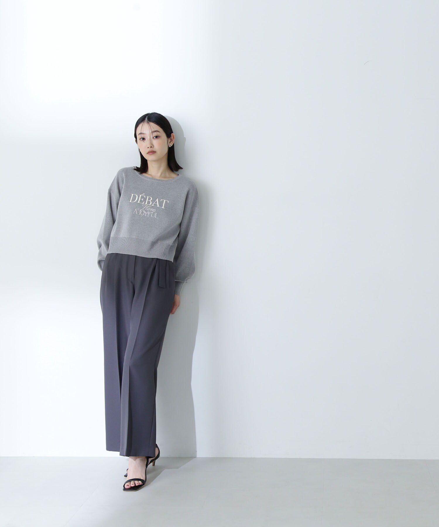  「クロップド刺繍ロゴニット」|ニット・セーター|