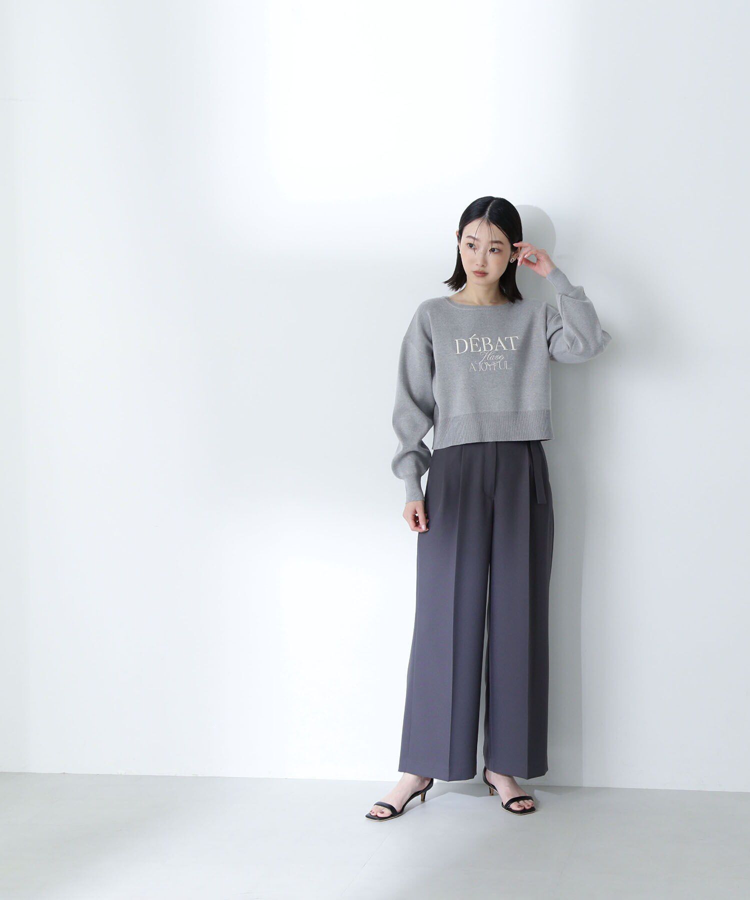  「クロップド刺繍ロゴニット」|ニット・セーター|