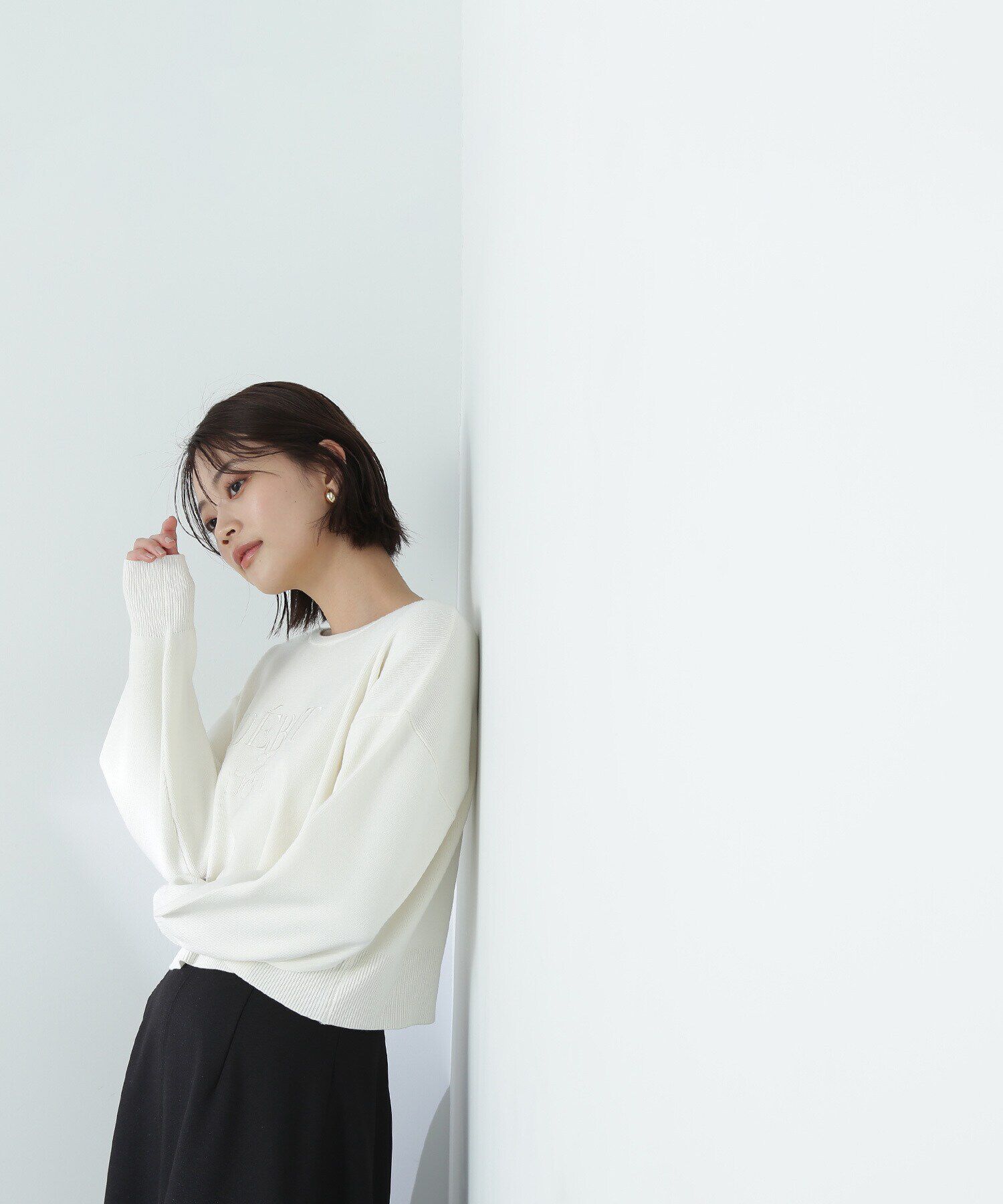  「クロップド刺繍ロゴニット」|ニット・セーター|