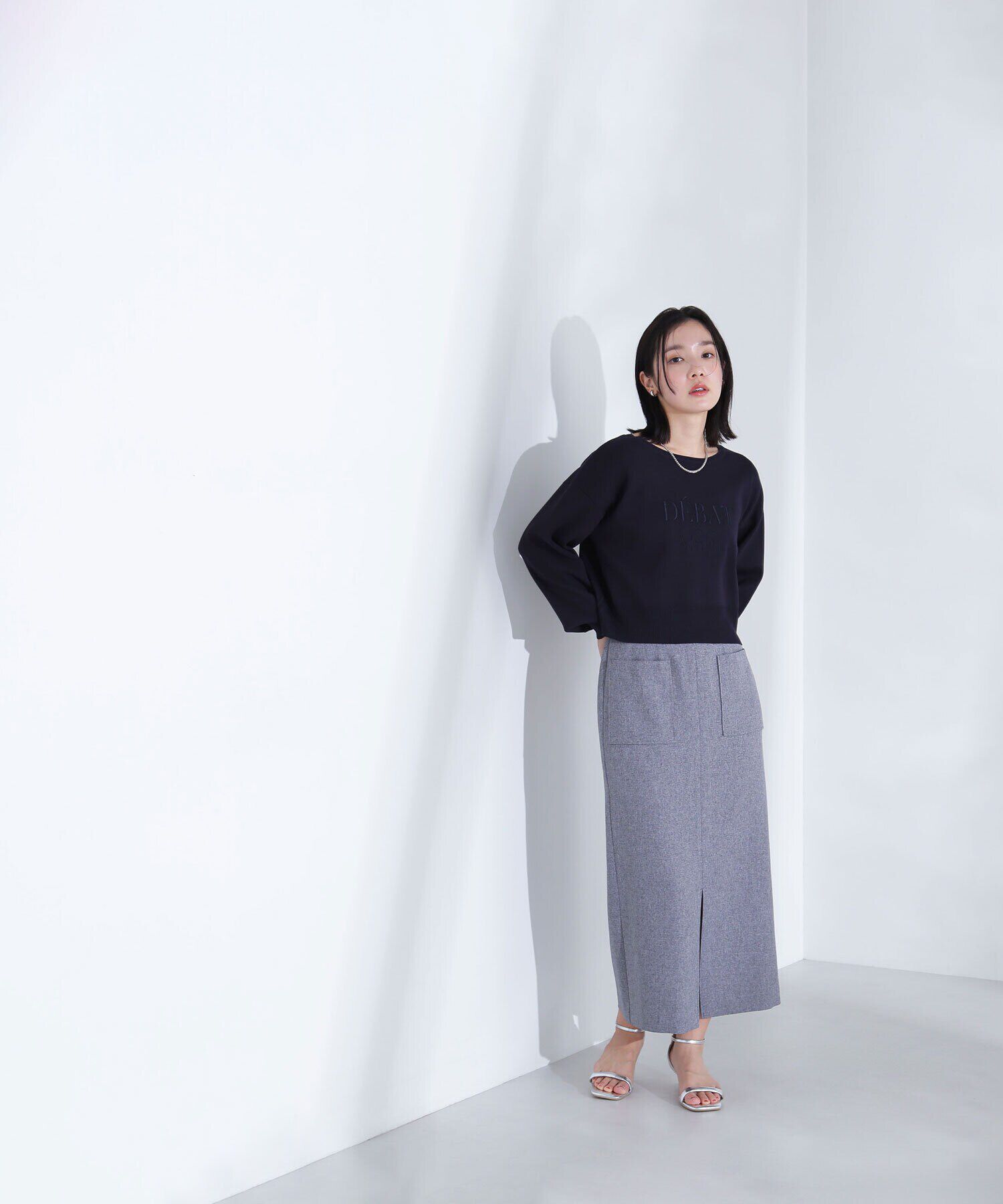  「クロップド刺繍ロゴニット」|ニット・セーター|