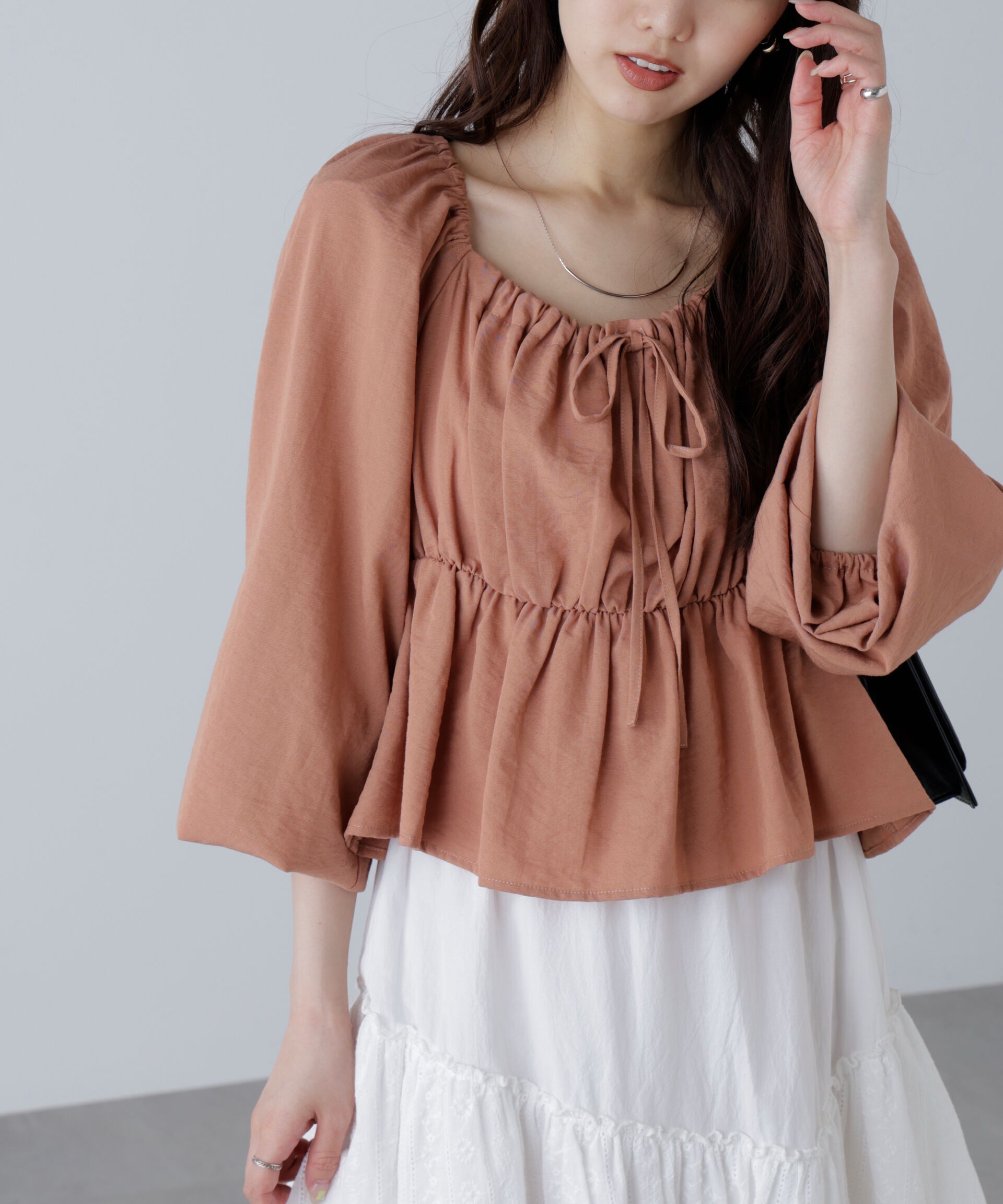  「ペプラムスクエアネックブラウス」|シャツ・ブラウス|ブラウン