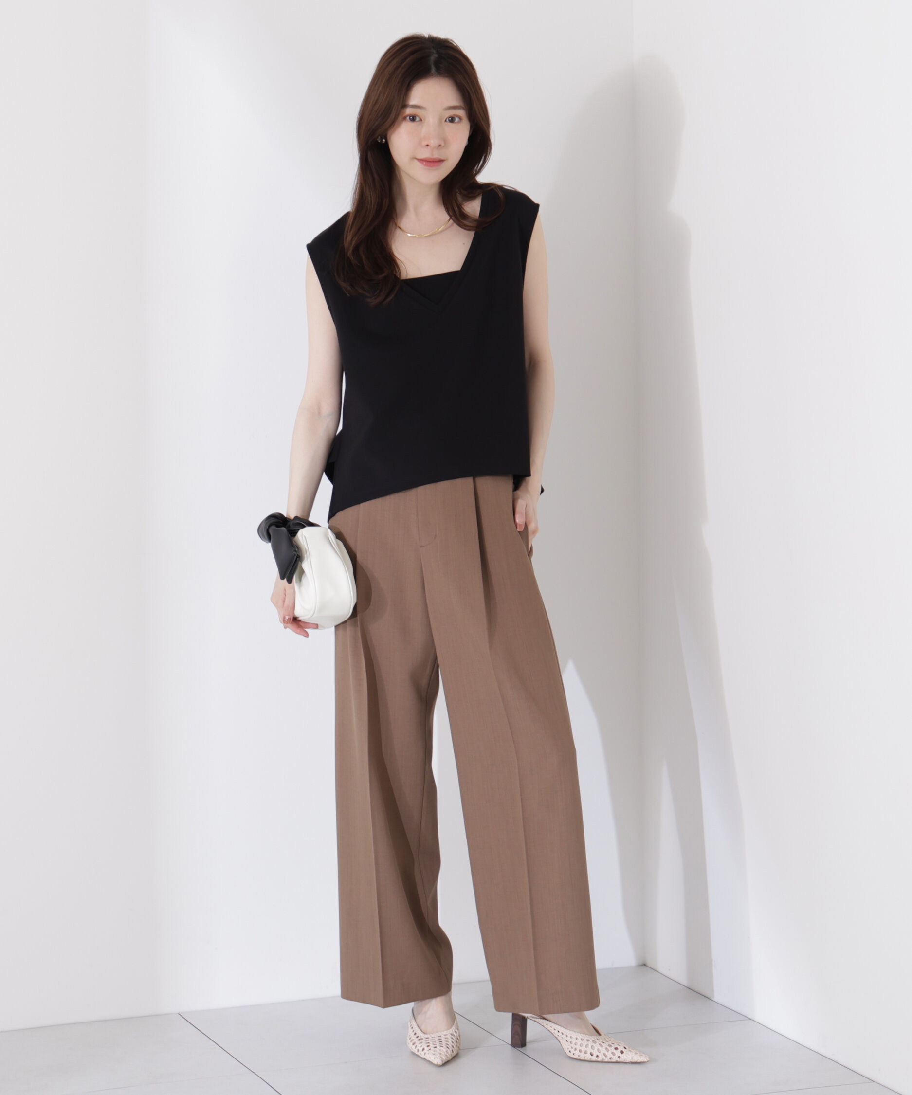 PROPORTION BODY DRESSING「＜ウォッシャブル＞Vネックフォルムカットソー」|Tシャツ・カットソー|