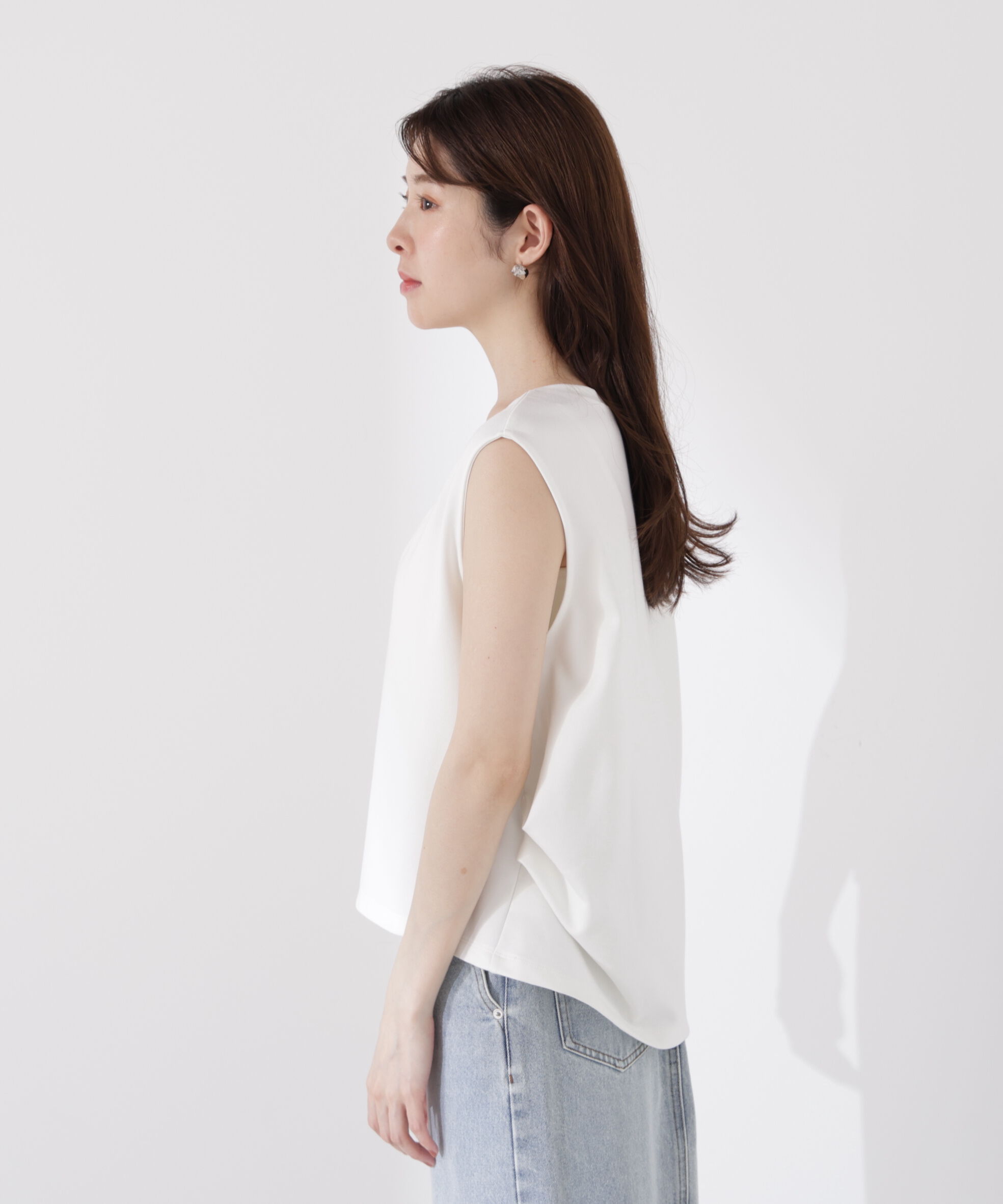 PROPORTION BODY DRESSING「＜ウォッシャブル＞Vネックフォルムカットソー」|Tシャツ・カットソー|
