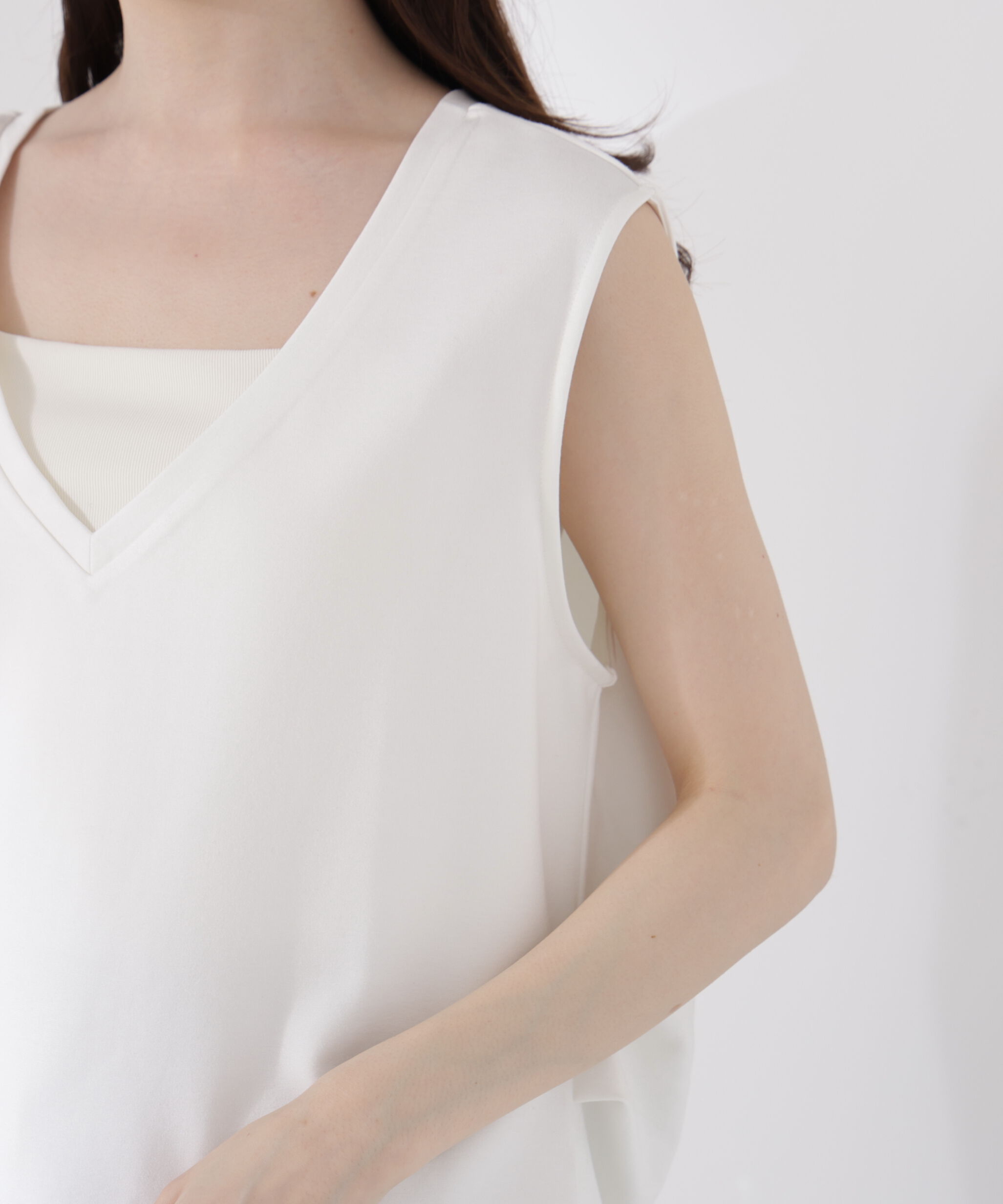 PROPORTION BODY DRESSING「＜ウォッシャブル＞Vネックフォルムカットソー」|Tシャツ・カットソー|