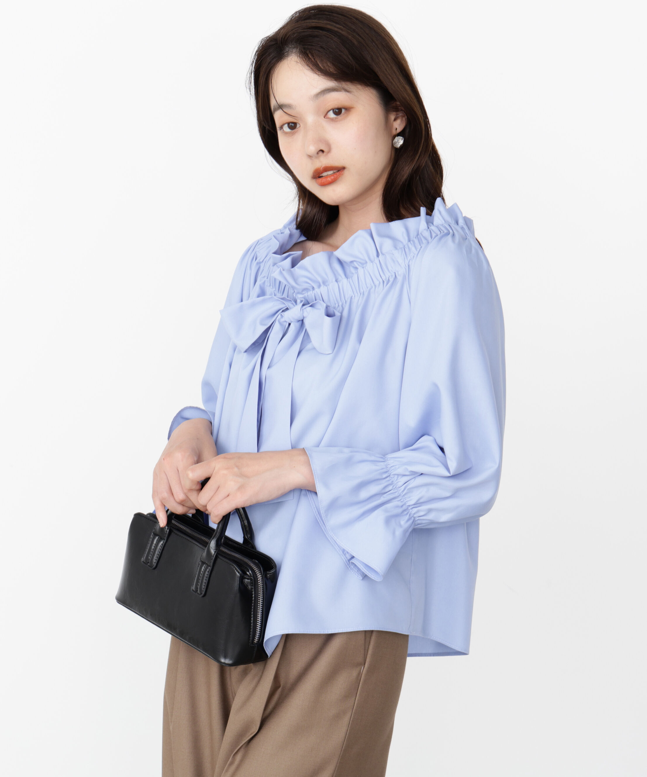 PROPORTION BODY DRESSING「＜ウォッシャブル＞リボン付きオフショルブラウス」|シャツ・ブラウス|