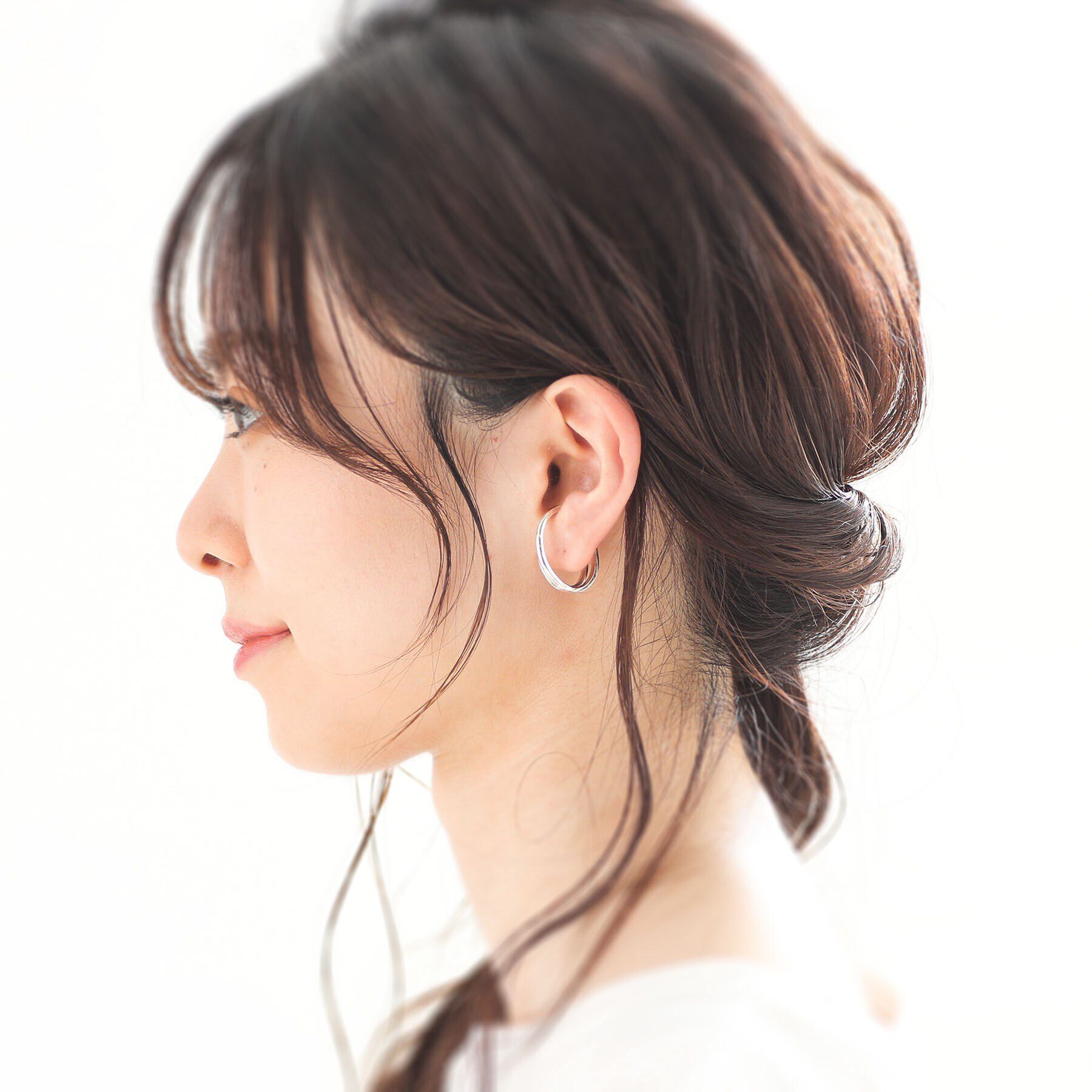COCOSHNIK「シルバー ダブルフープ月甲 イヤーカフ」|イヤリング|