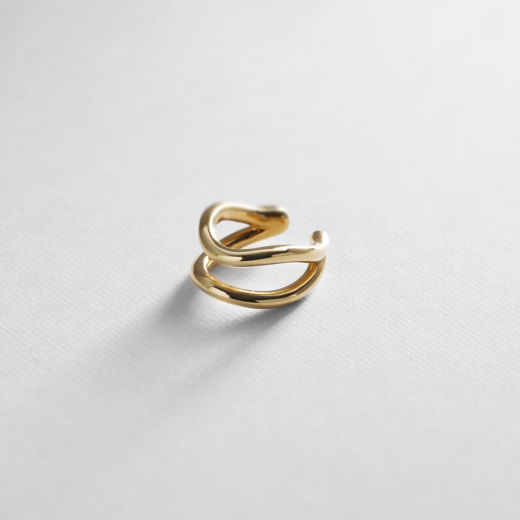 COCOSHNIK ONKITSCH「シルバー ラインイヤーカフ ダブルカーブ（片耳用） GP」|イヤリング|ｺﾞｰﾙﾄﾞ(600)