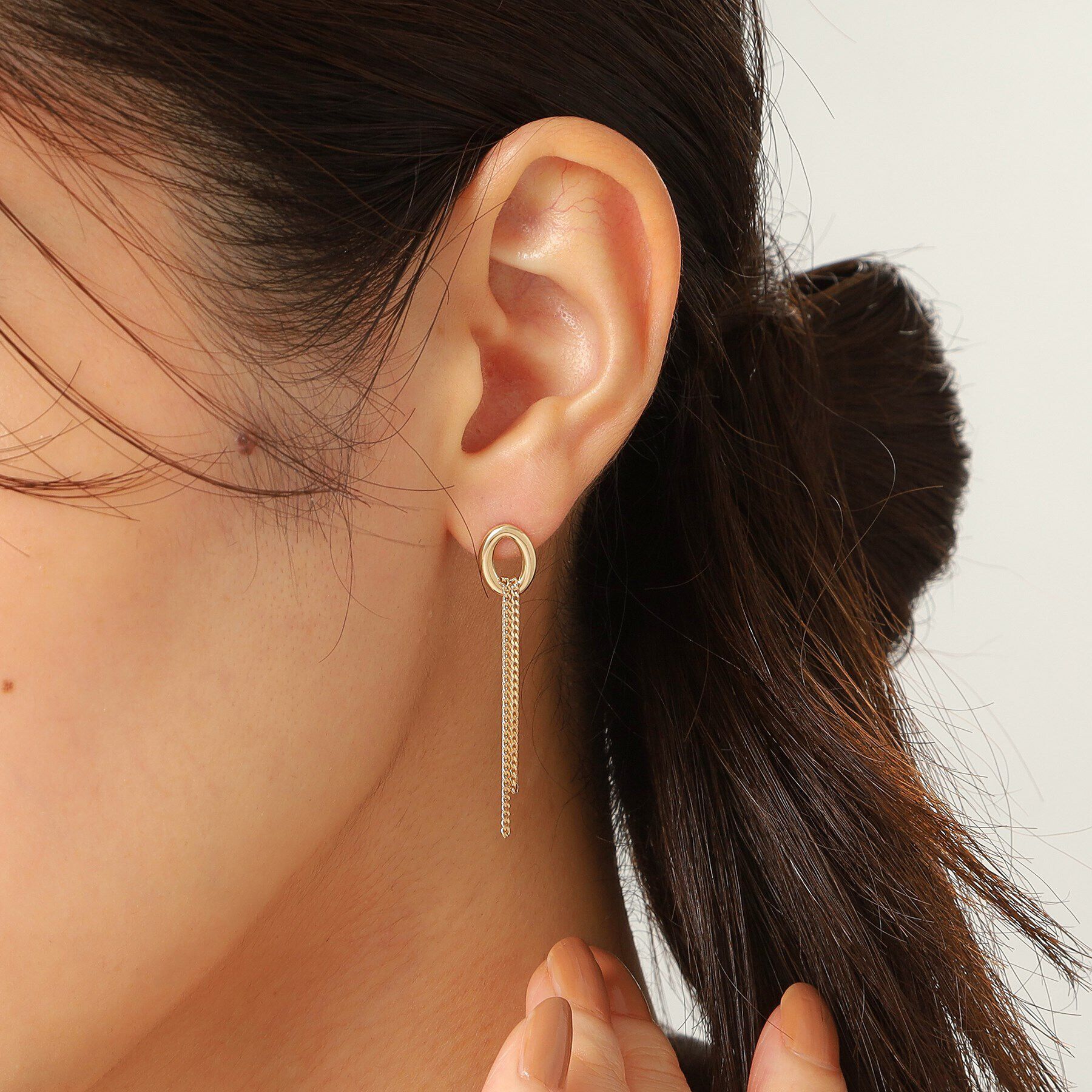 COCOSHNIK「K10中空オーバルフックチェーン スタッドピアス」|ピアス|