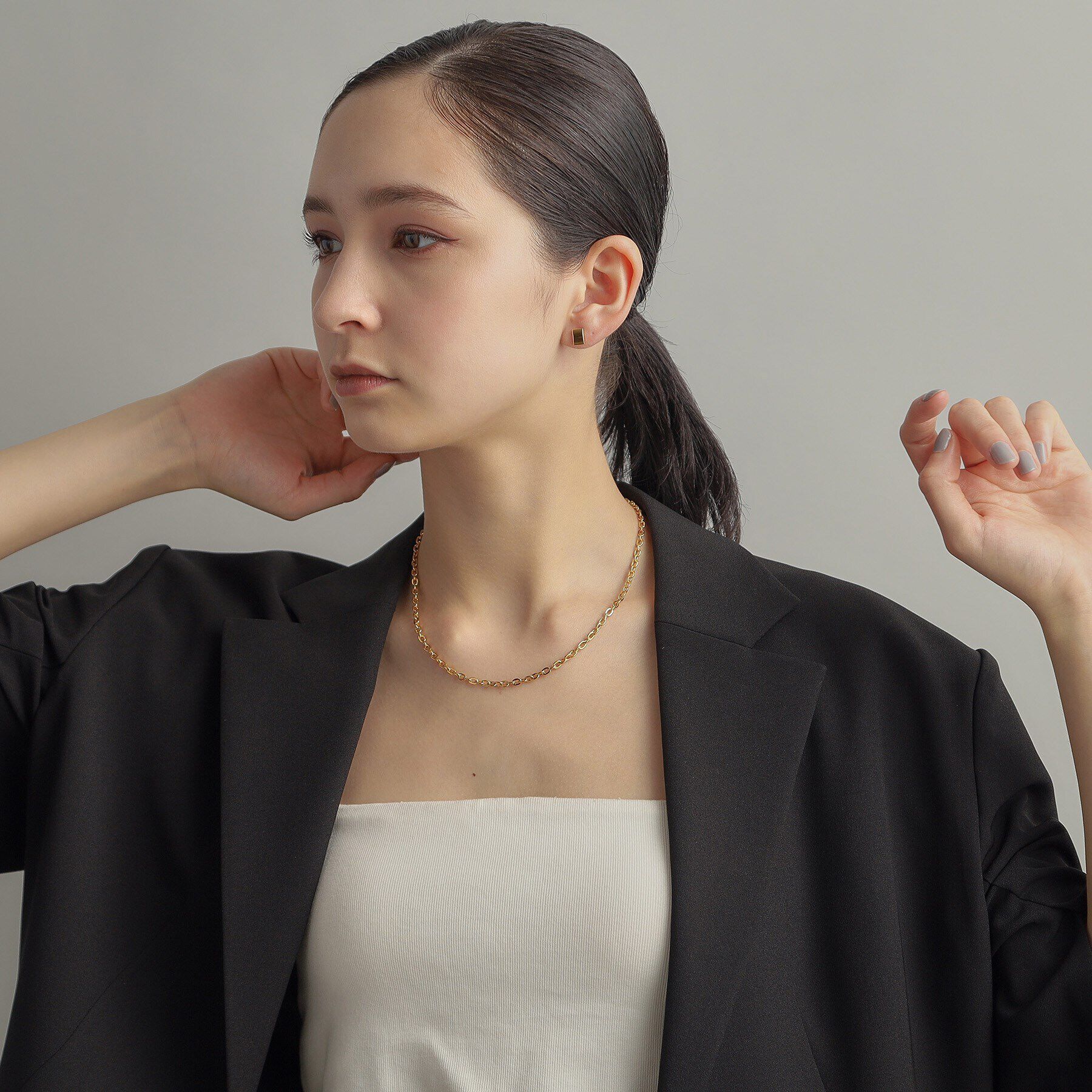 COCOSHNIK ONKITSCH「シルバー シールドシェイプ スタッドピアス GP」|ピアス|