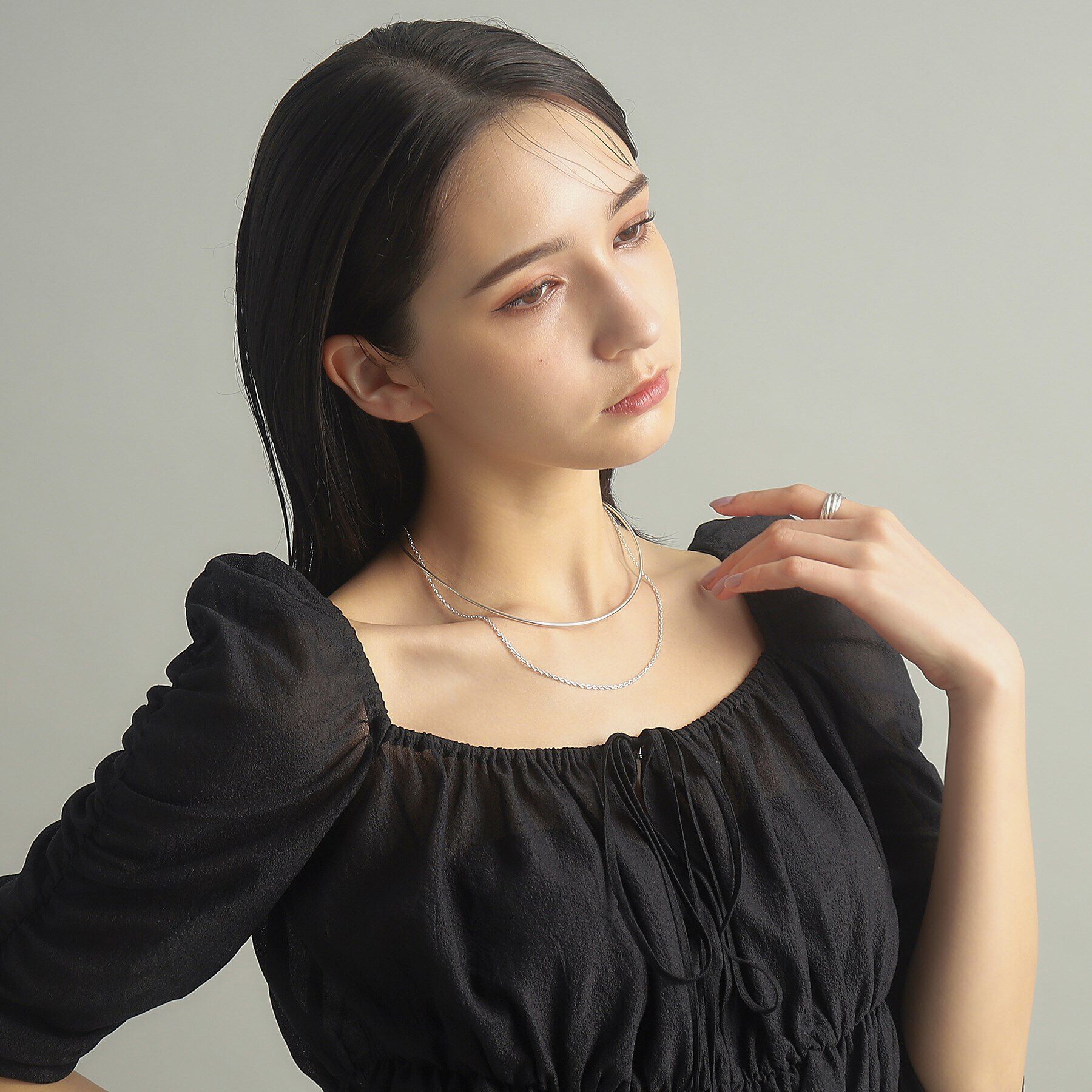 COCOSHNIK ONKITSCH「シルバー ホロウフレキシブルチェーンチョーカー オーバルリンク」|ネックレス|