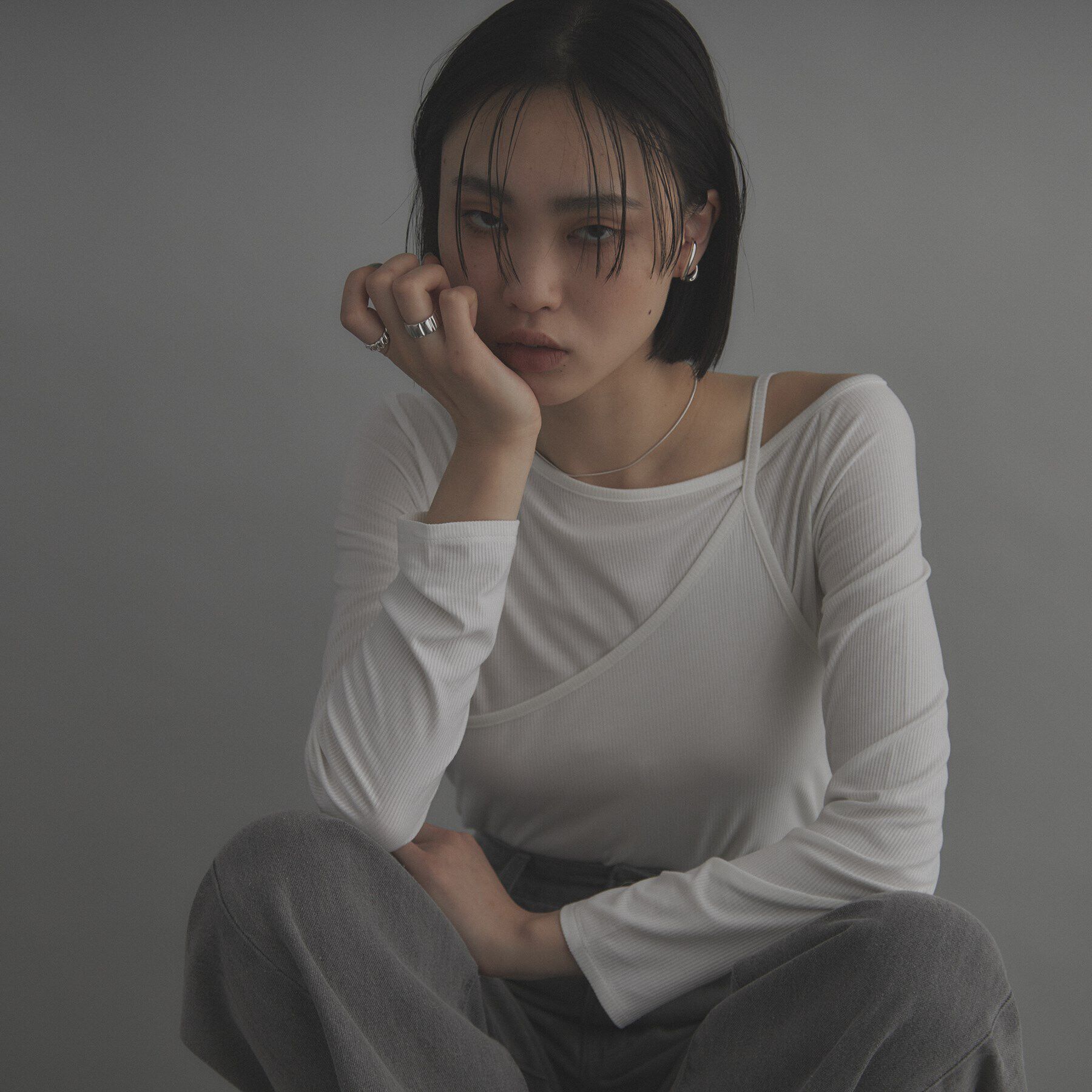 COCOSHNIK ONKITSCH「シルバー ボリュームSラインイヤーカフ」|イヤリング|