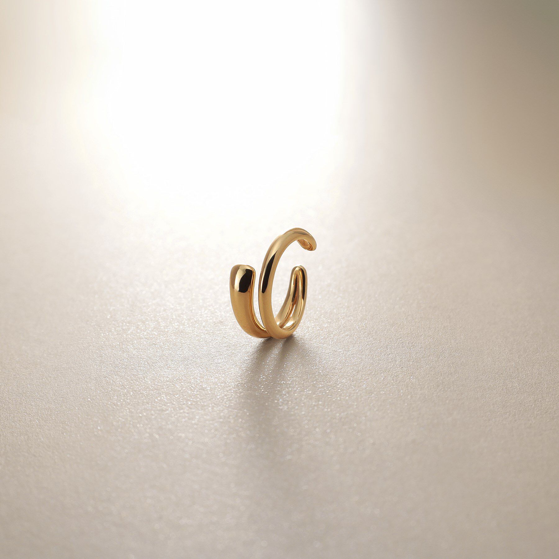 COCOSHNIK「K10ニュアンスブランチ イヤーカフ」|イヤリング|