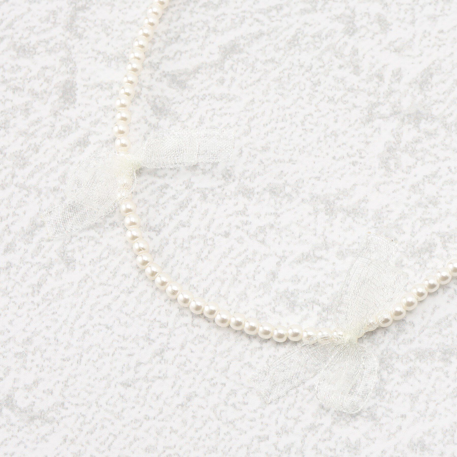 Grandedge「ネックレス ニッケルフリー ミニフェイクパール ビーズ シアー リボン ショートネックレス」|ネックレス|