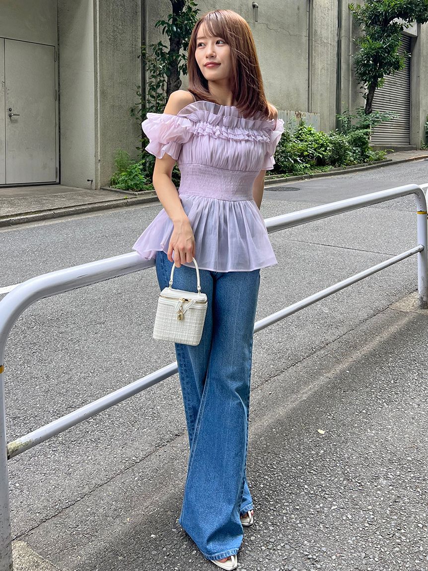 SNIDEL「オフショルフリルブラウス」|シャツ・ブラウス|