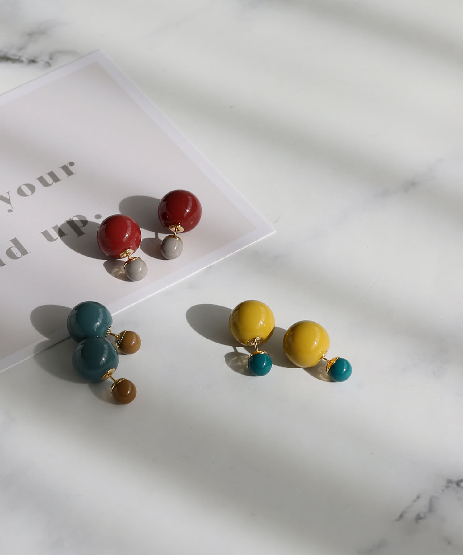 colleca la「バイカラー リバーシブル ボールピアス」|ピアス|