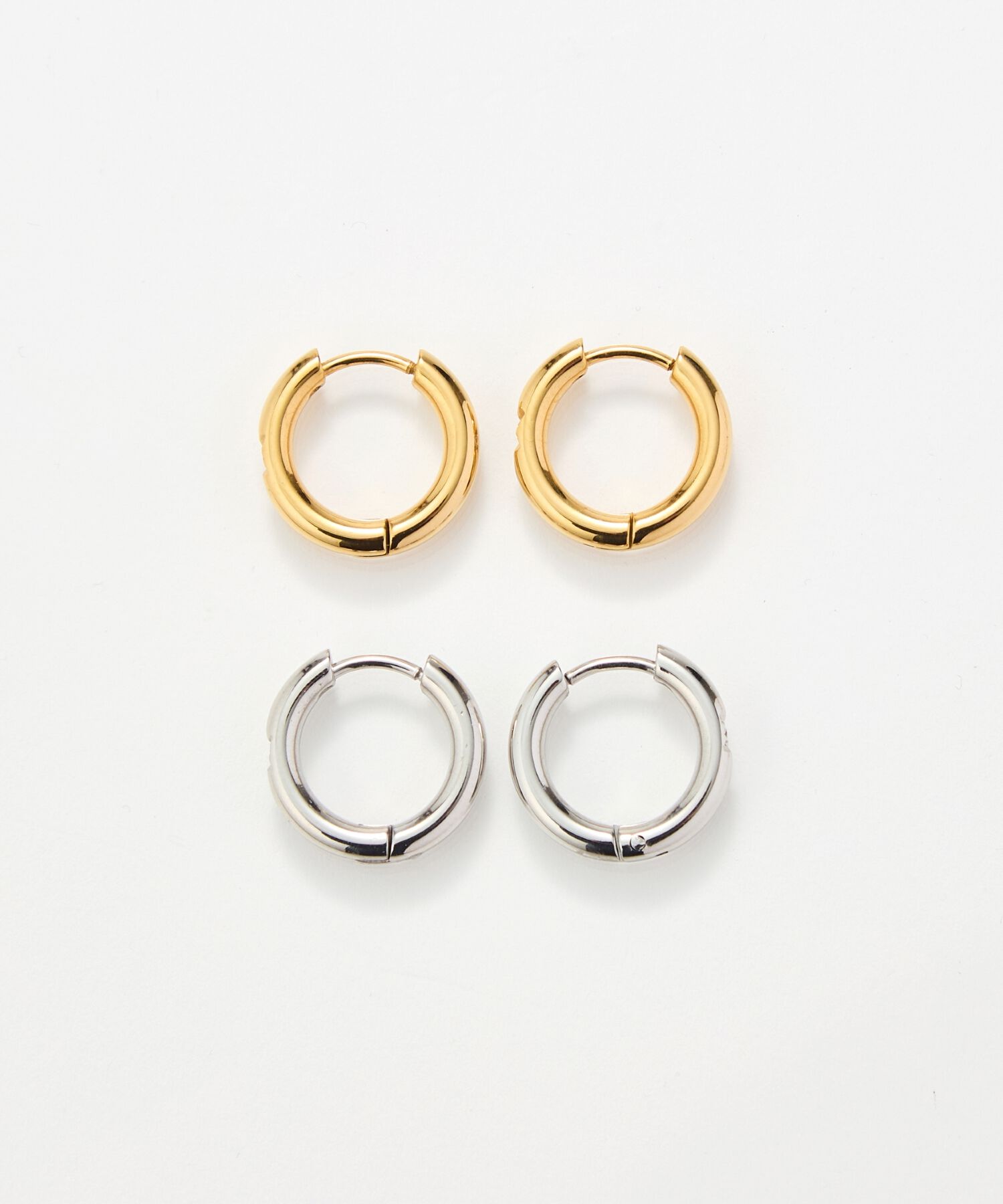 Phoebe「【金属アレルギー対応】スターリービジューワンタッチフープピアス　シルバー/サージカルステンレス」|ピアス|