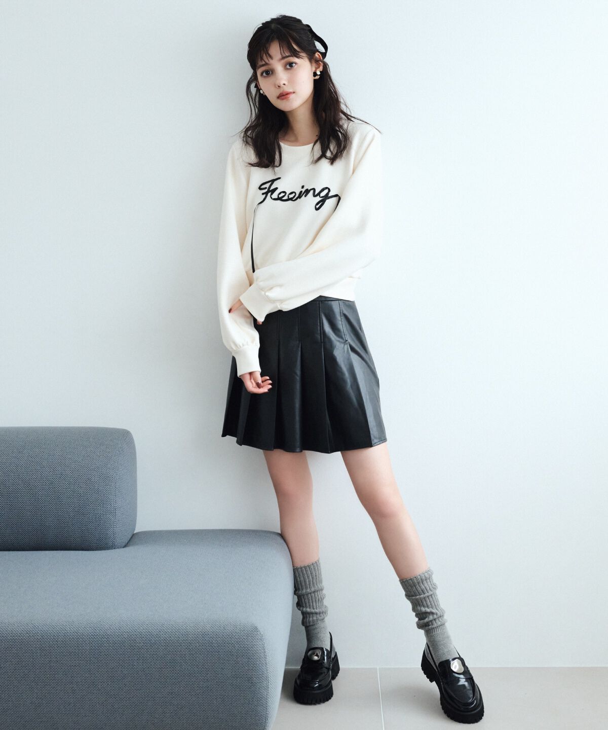 REDYAZEL「テープ刺繍スウェット」|Tシャツ・カットソー|