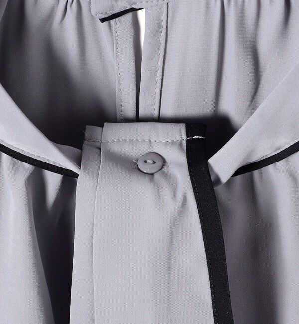 SHIPS Colors 「《予約》SHIPS Colors:〈手洗い可能〉バイカラー トリム ボウタイ ブラウス◆」|シャツ・ブラウス|