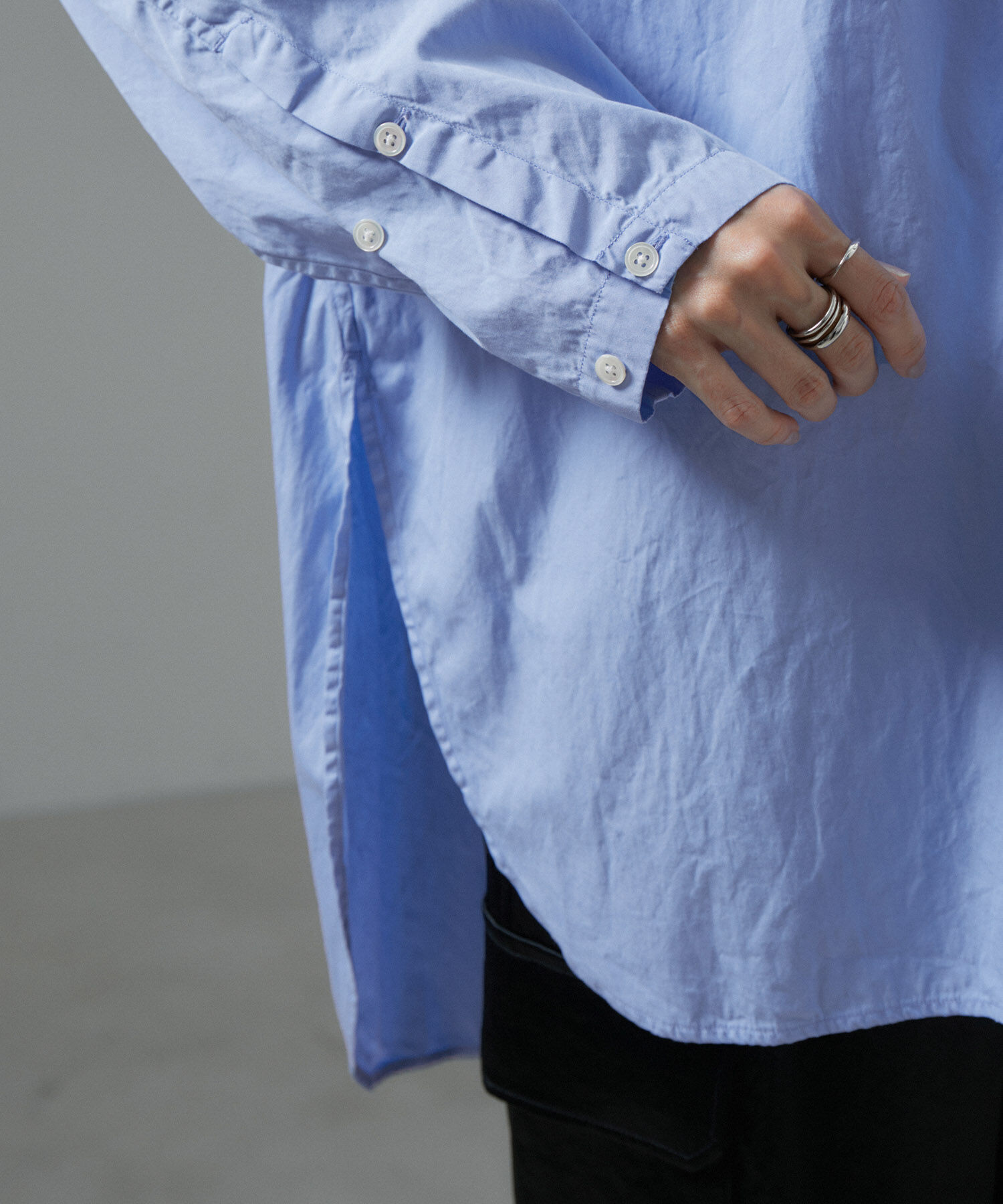 SALON adam et rope'「【Americana（アメリカーナ）】タイプライタークロスロングシャツ/無地」|シャツ・ブラウス|