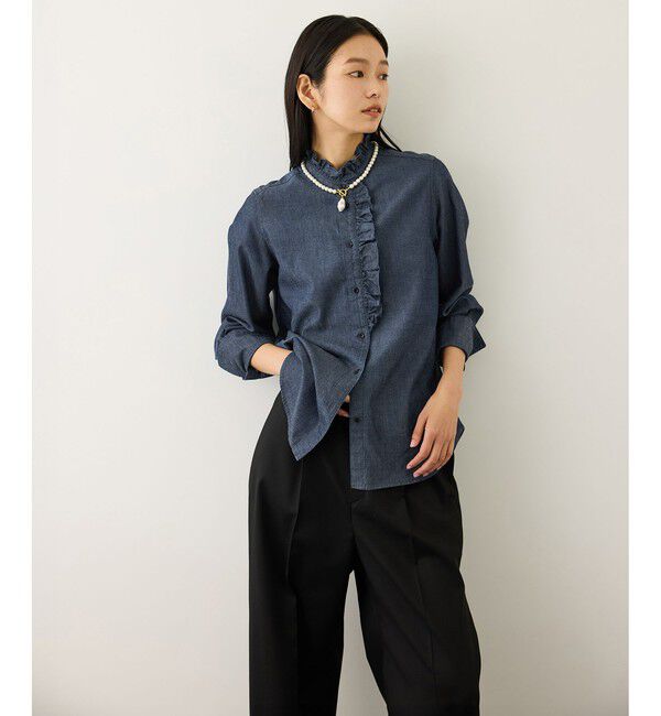 ROPE「テンセルデニムスタンドフリルシャツ/イージーケア・セットアップ対応」|シャツ・ブラウス|