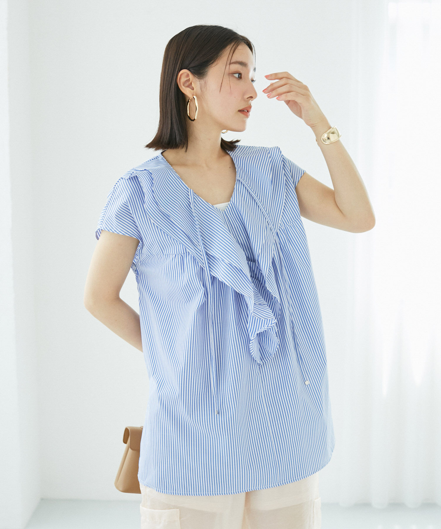 VIS「【夏トップス総選挙/お気に入り登録No.3】ラッフルチュニックブラウス【洗える】」|シャツ・ブラウス|