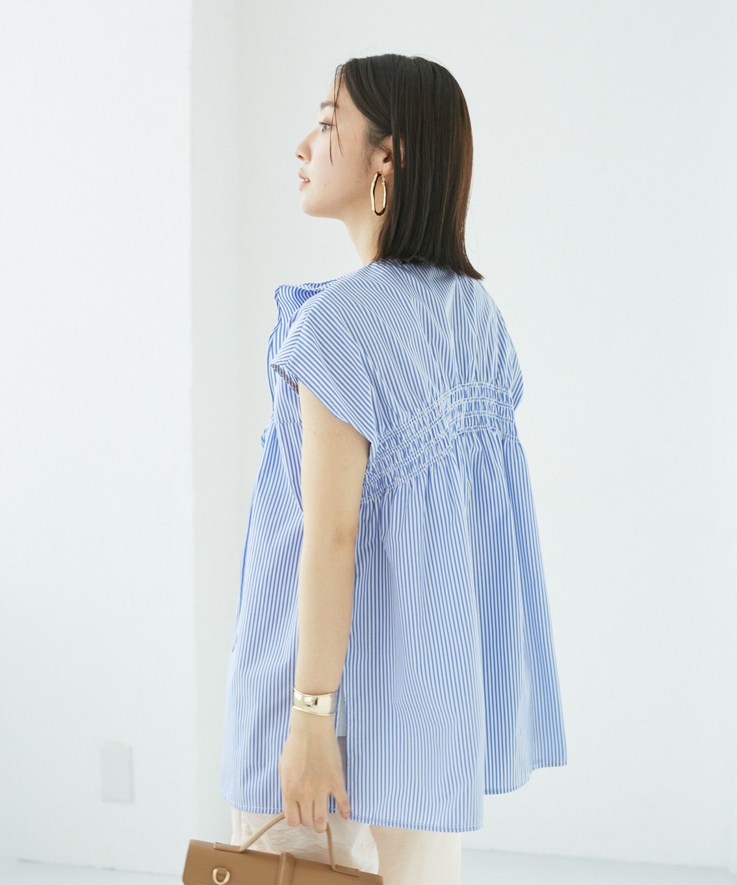 VIS「【夏トップス総選挙/お気に入り登録No.3】ラッフルチュニックブラウス【洗える】」|シャツ・ブラウス|