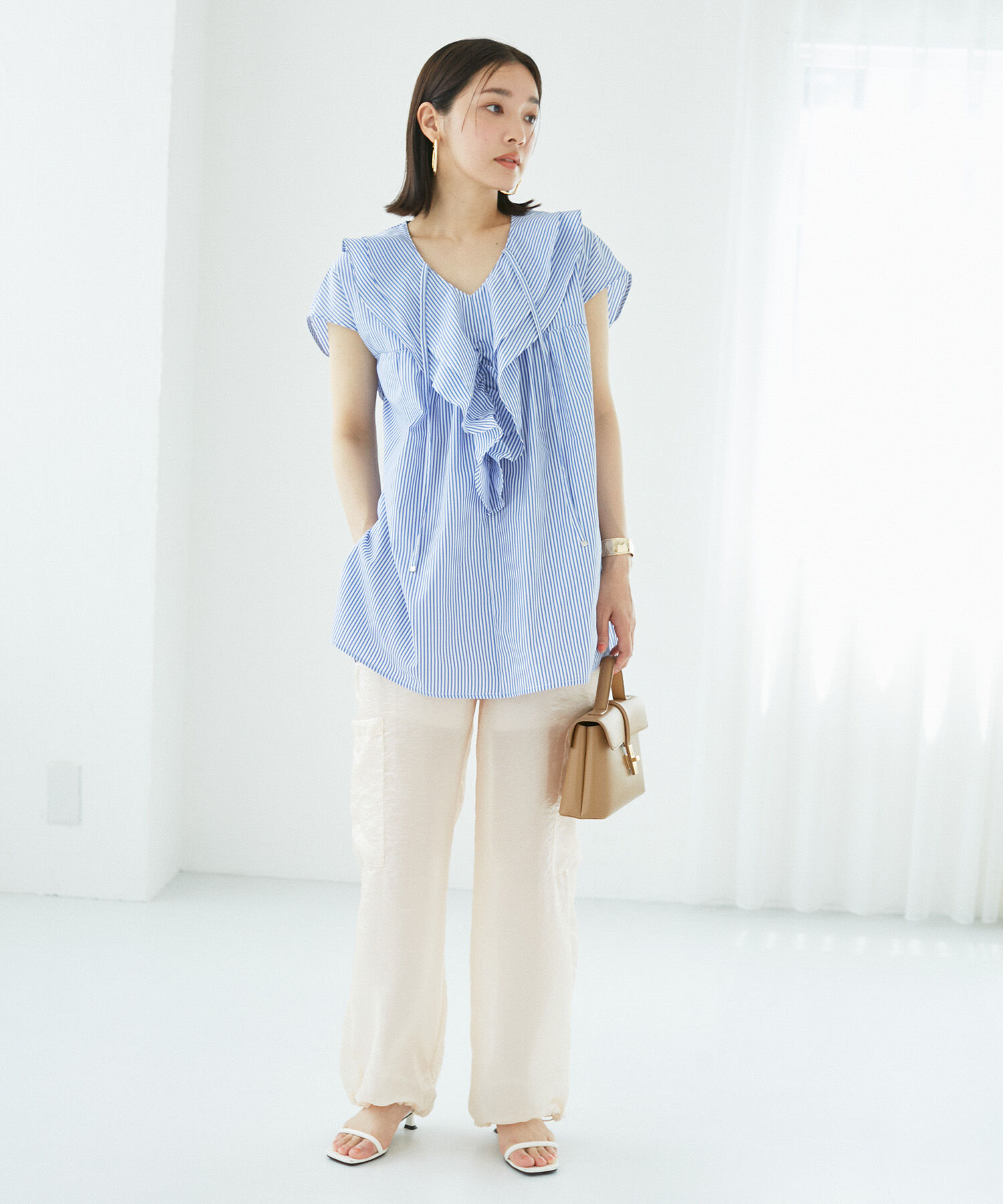 VIS「【夏トップス総選挙/お気に入り登録No.3】ラッフルチュニックブラウス【洗える】」|シャツ・ブラウス|