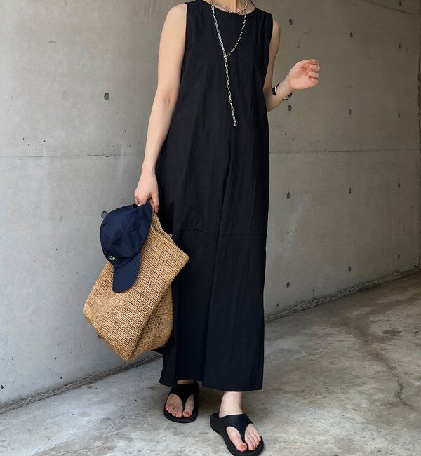  「【WEB限定】深タックデザインドレス」|ワンピース|ブラック