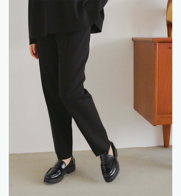 titivate「センターピンタックスリムニットパンツ」|スラックス|
