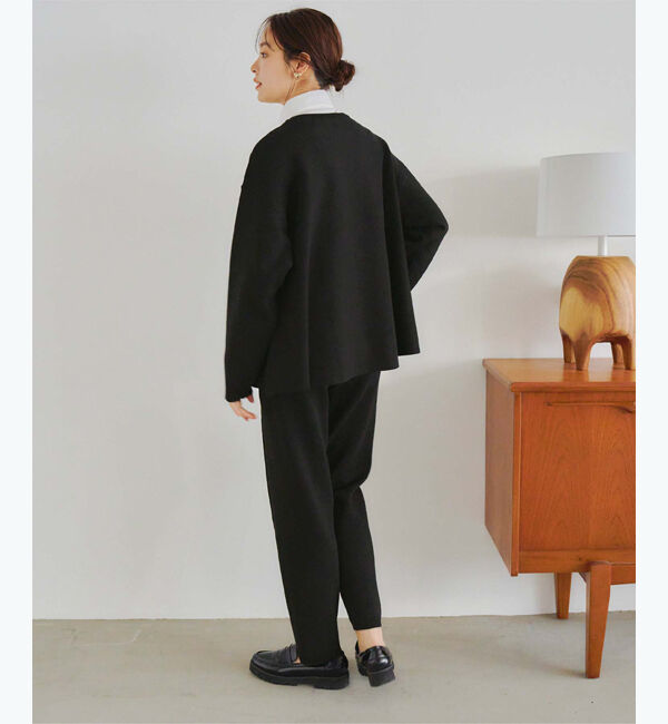 titivate「センターピンタックスリムニットパンツ」|スラックス|