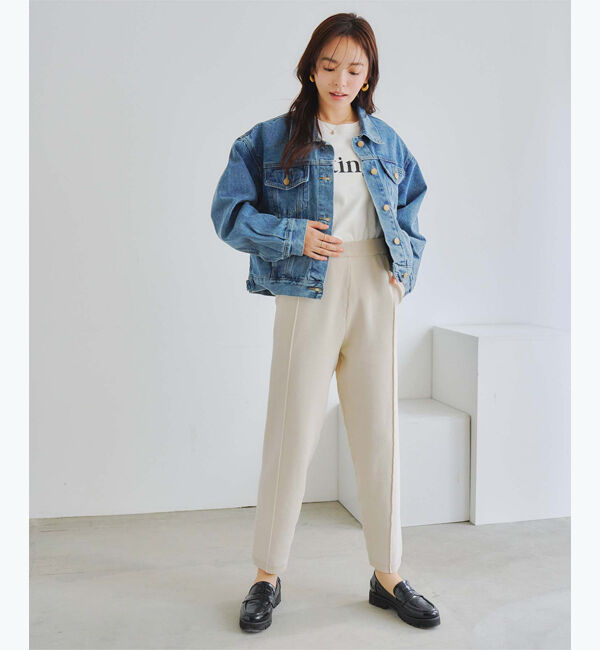 titivate「センターピンタックスリムニットパンツ」|スラックス|ライトベージュ