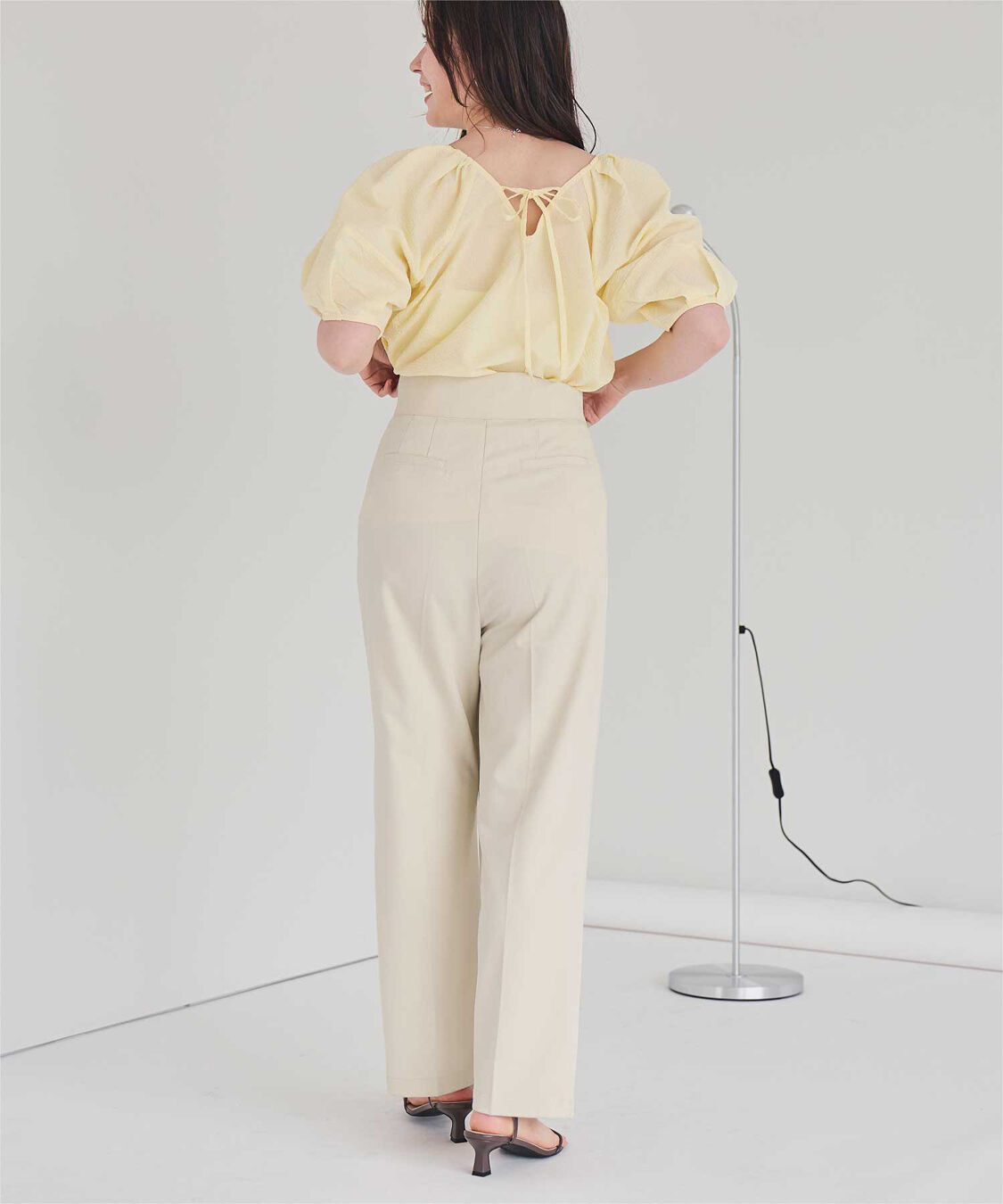 ur's「ラップ風デザインハイウエストパンツ」|スラックス|