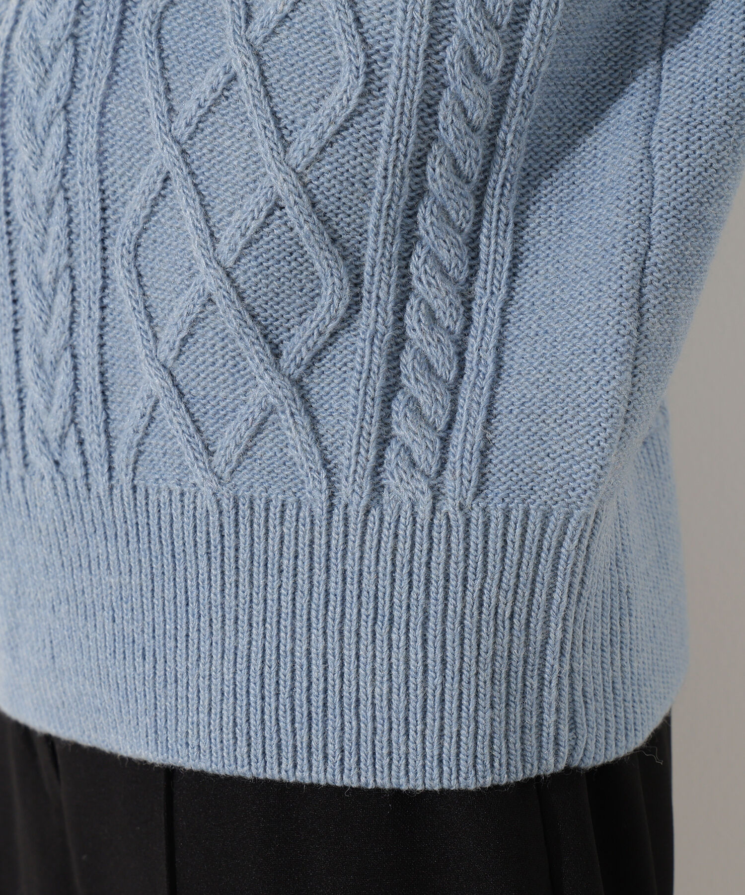  「ハーフジップケーブルニット」|ニット・セーター|